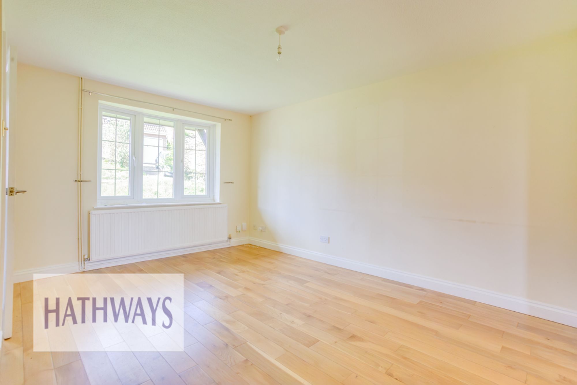 3 bed detached house for sale in Oaklands View, Cwmbran  - Property Image 18