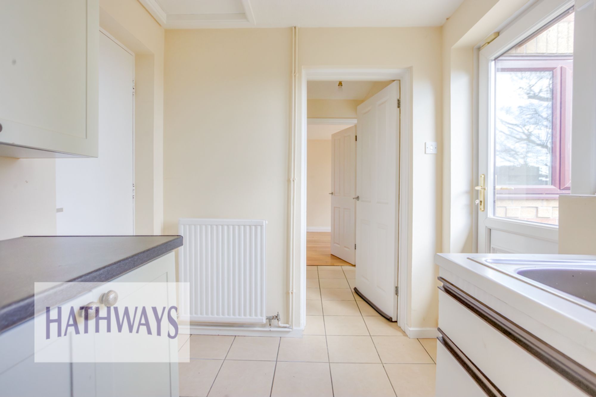 3 bed detached house for sale in Oaklands View, Cwmbran  - Property Image 25