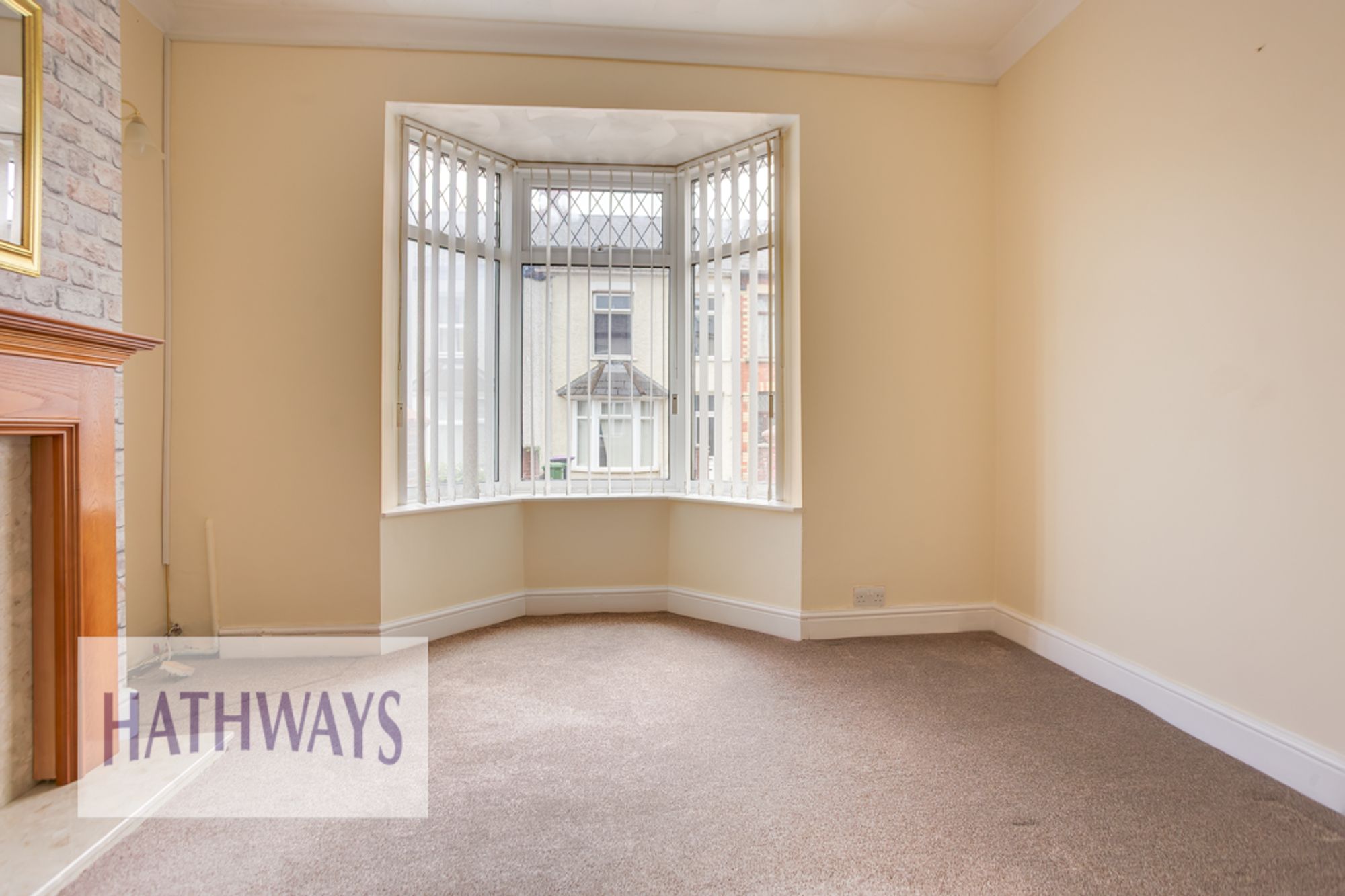 3 bed terraced house to rent in Godfrey Road, Cwmbran 4