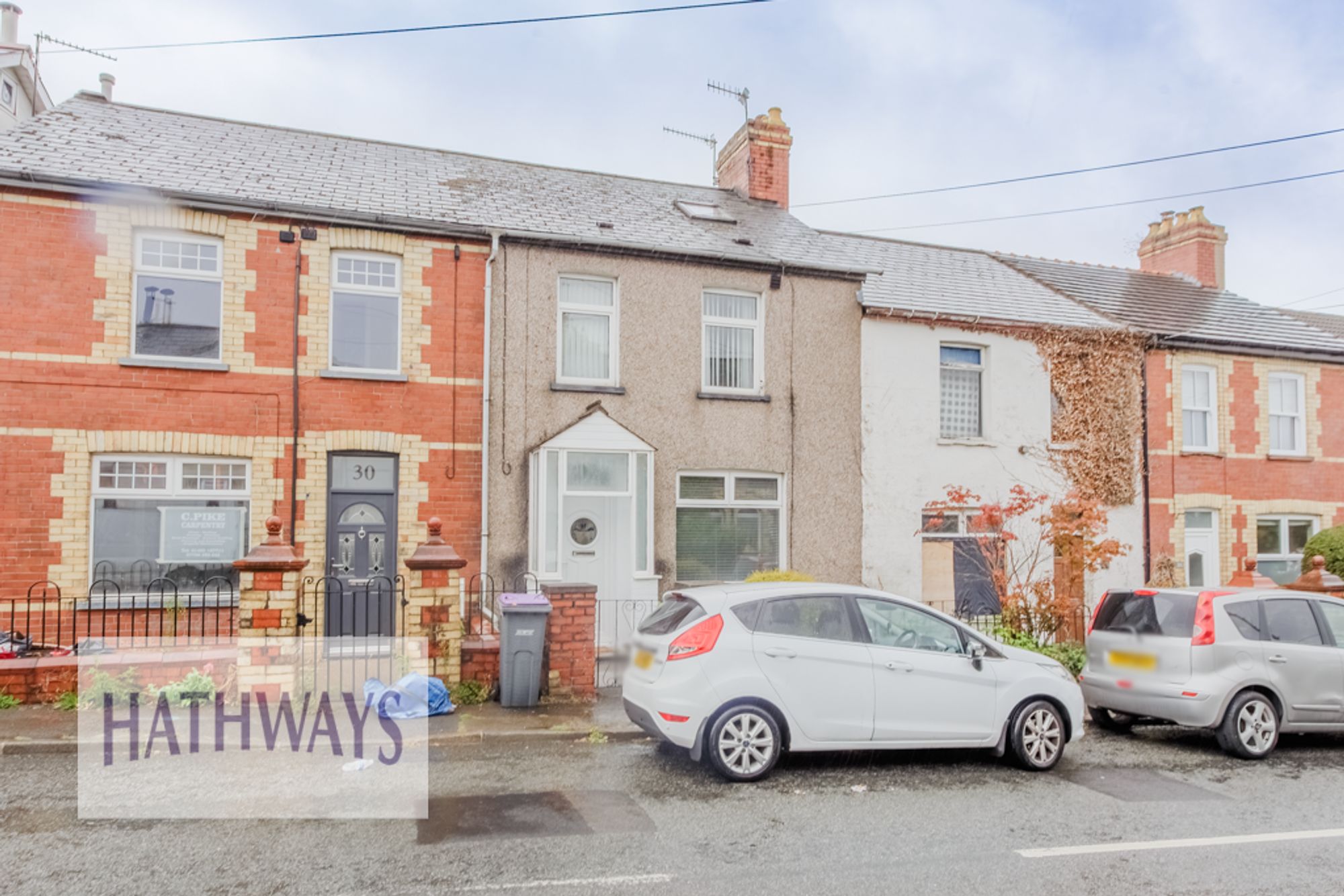 4 bed mid-terraced house for sale in Lowlands Road, Cwmbran  - Property Image 1