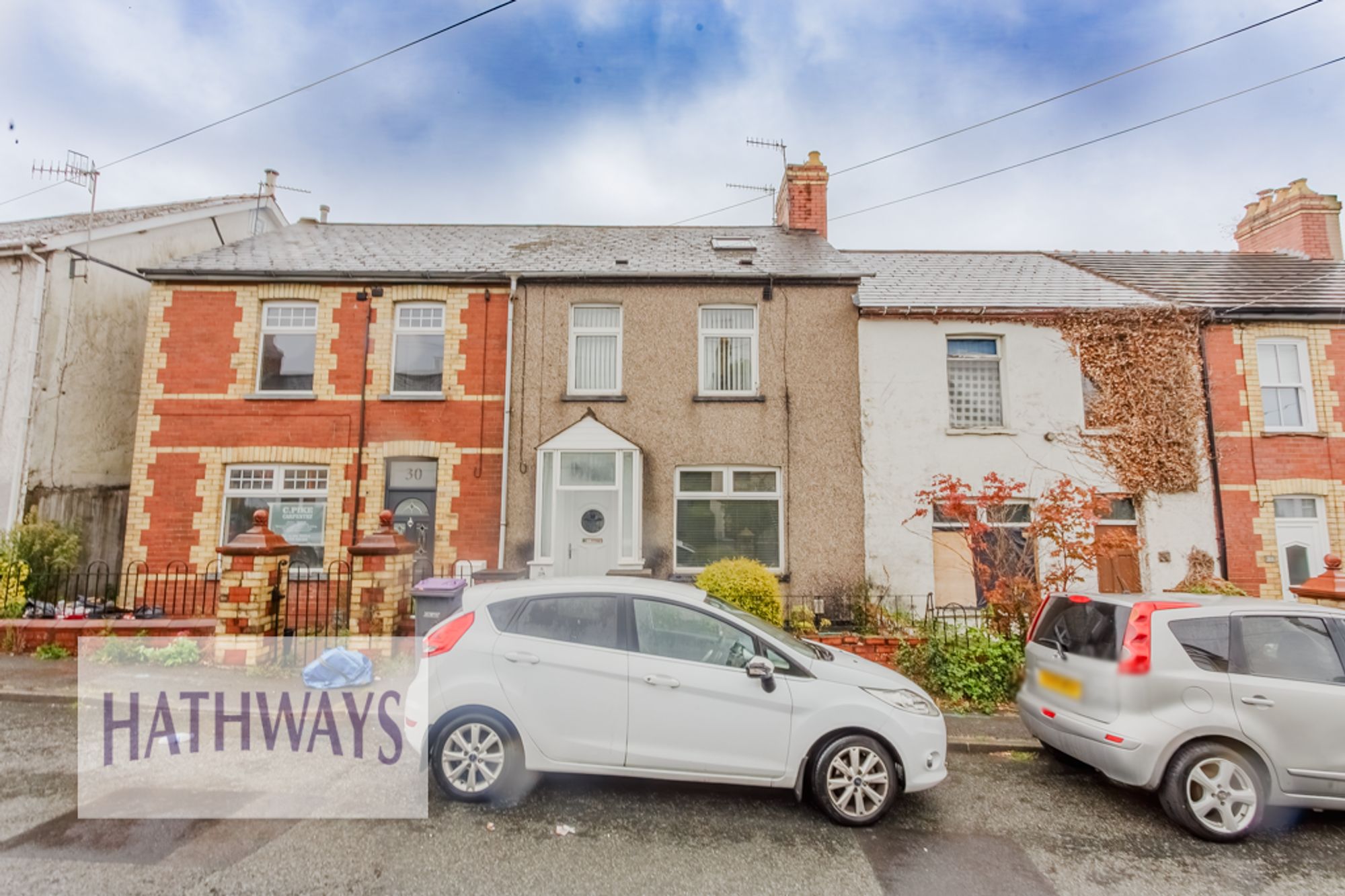 4 bed mid-terraced house for sale in Lowlands Road, Cwmbran  - Property Image 3