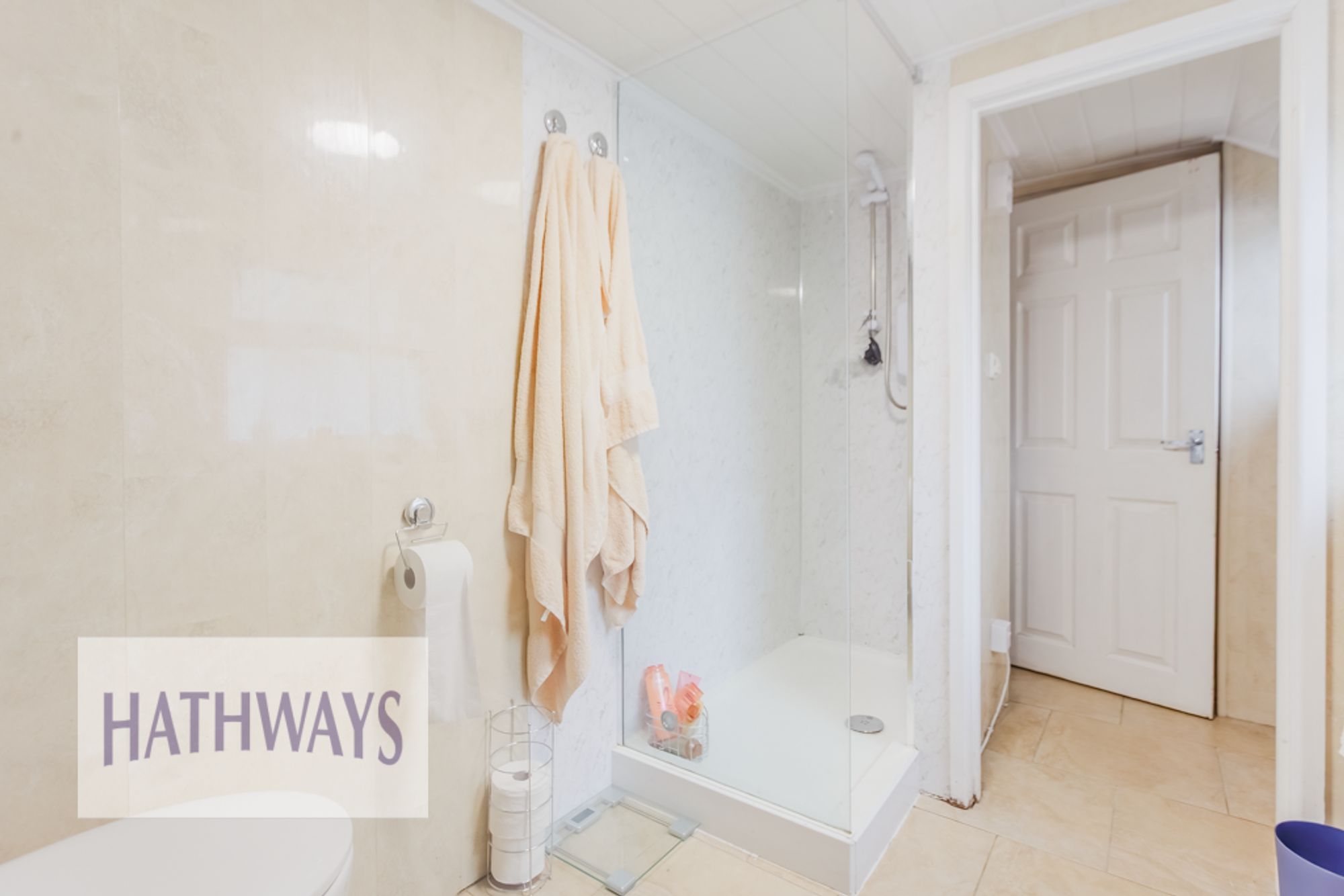 4 bed mid-terraced house for sale in Lowlands Road, Cwmbran  - Property Image 17