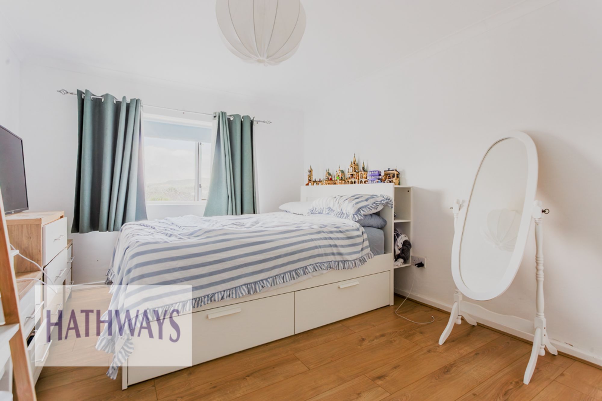 2 bed terraced house to rent in North Road, Cwmbran  - Property Image 17