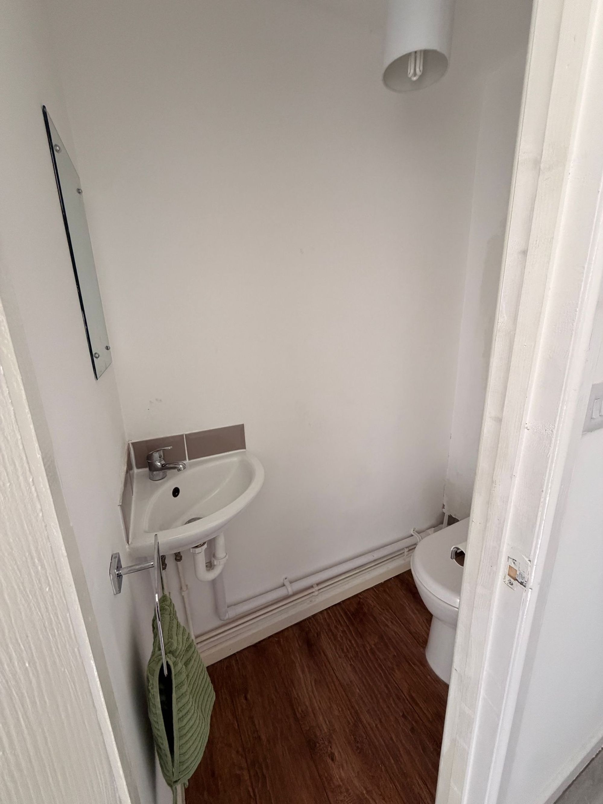 2 bed terraced house to rent in North Road, Cwmbran  - Property Image 42