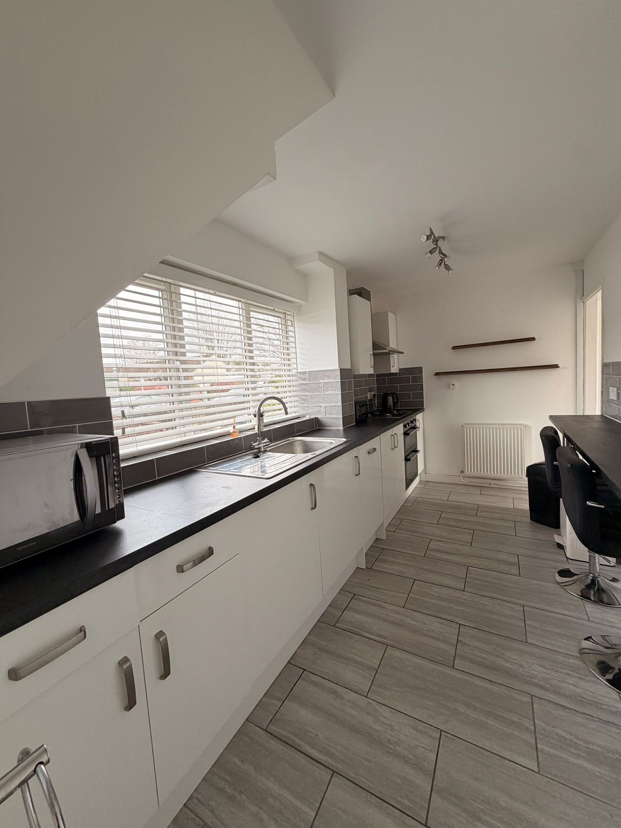 2 bed terraced house to rent in North Road, Cwmbran 36