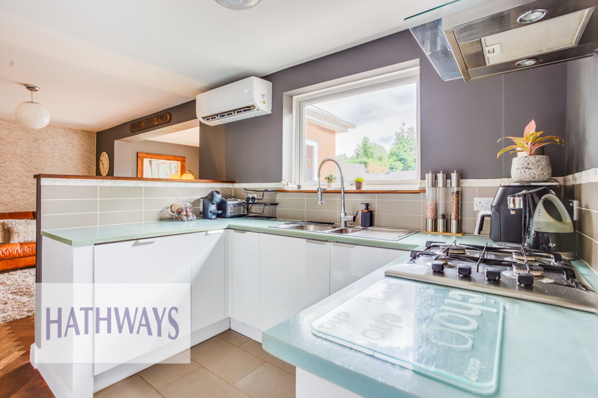 3 bed semi-detached house for sale in Llanyravon Way, Llanyravon, NP44 16