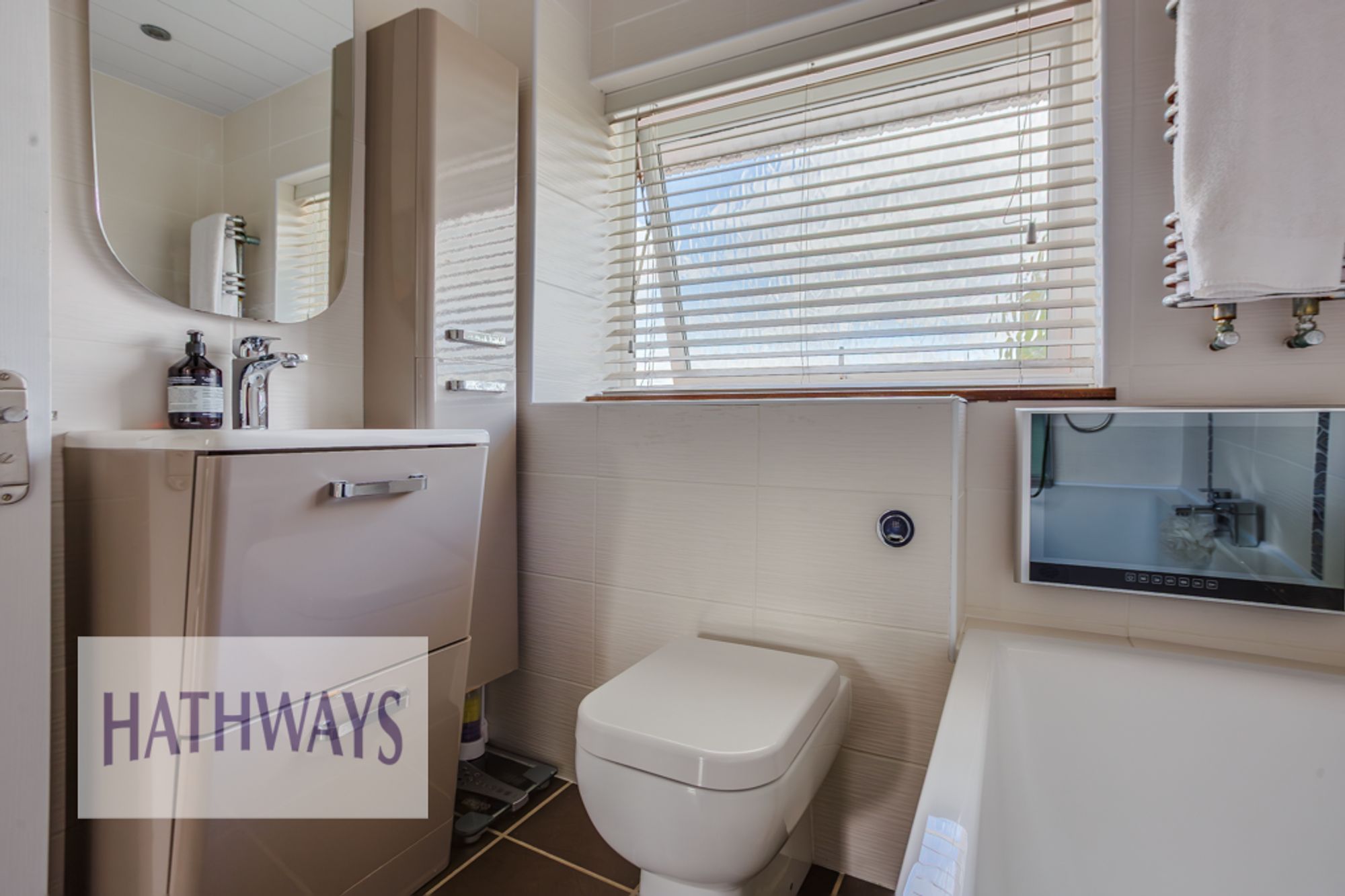 3 bed semi-detached house for sale in Llanyravon Way, Llanyravon, NP44 36