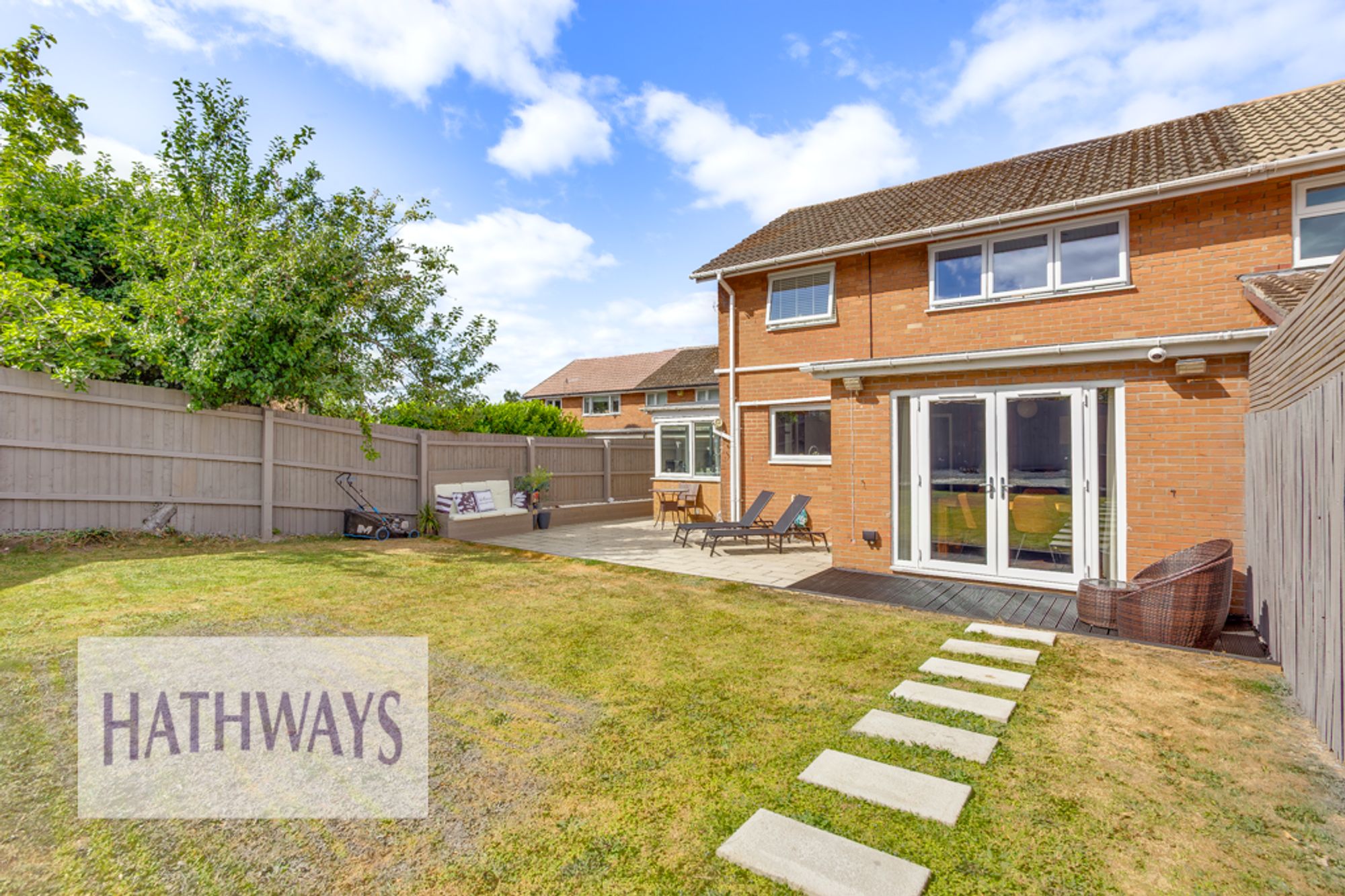 3 bed semi-detached house for sale in Llanyravon Way, Llanyravon, NP44 44