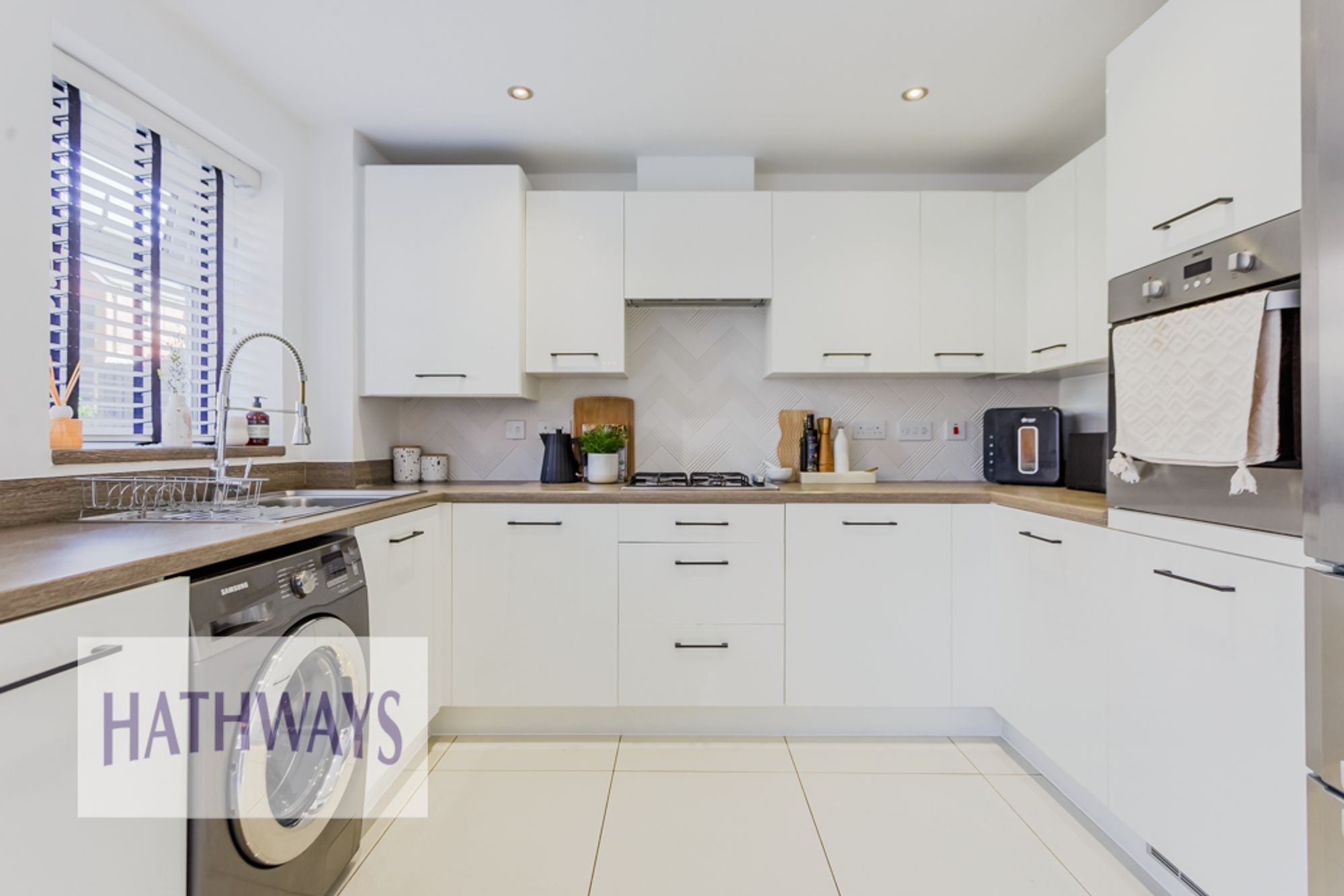 3 bed detached house for sale in Lle Eirlys, Cwmbran  - Property Image 10
