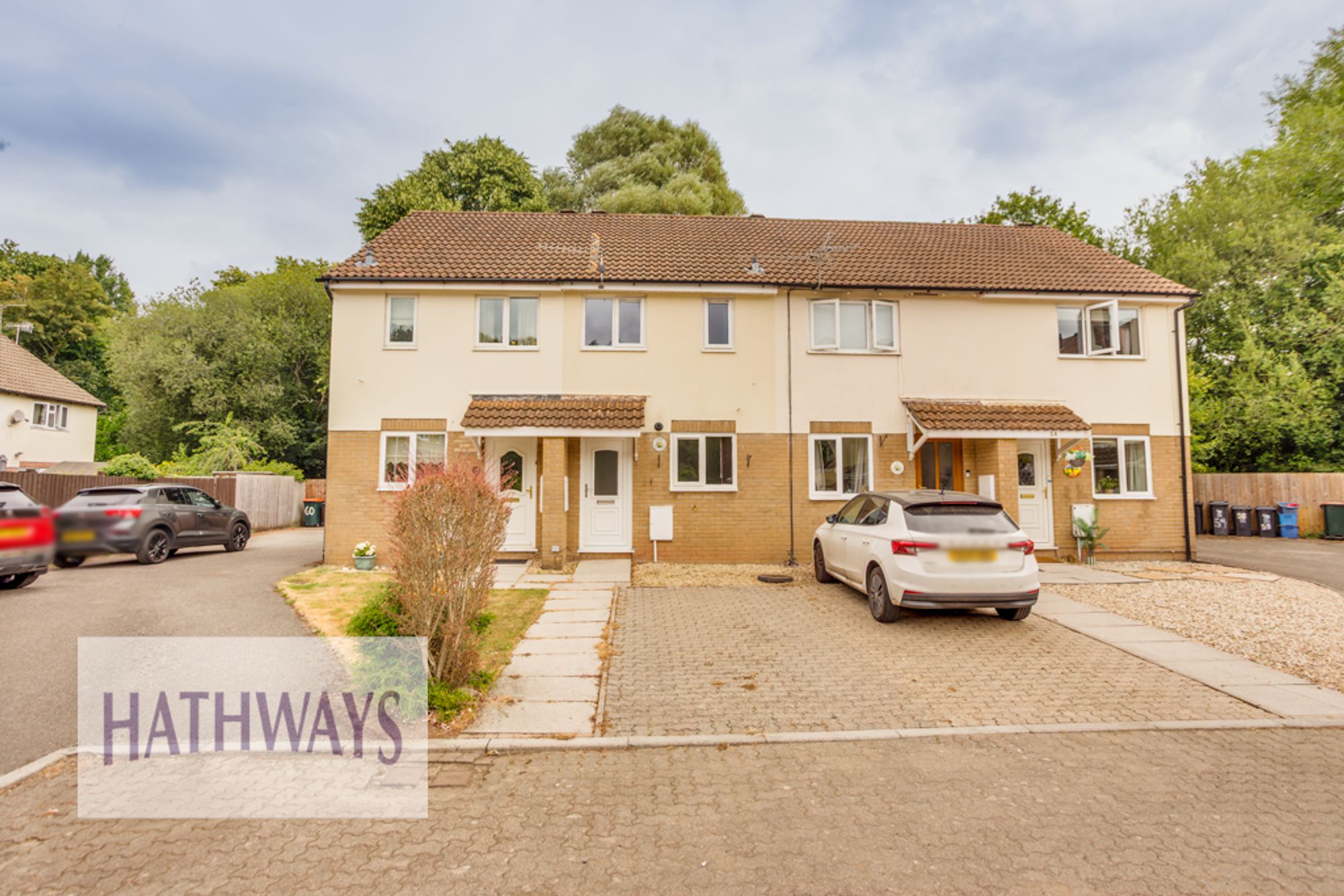 2 bed terraced house for sale in The Brades, Caerleon, NP18  - Property Image 1