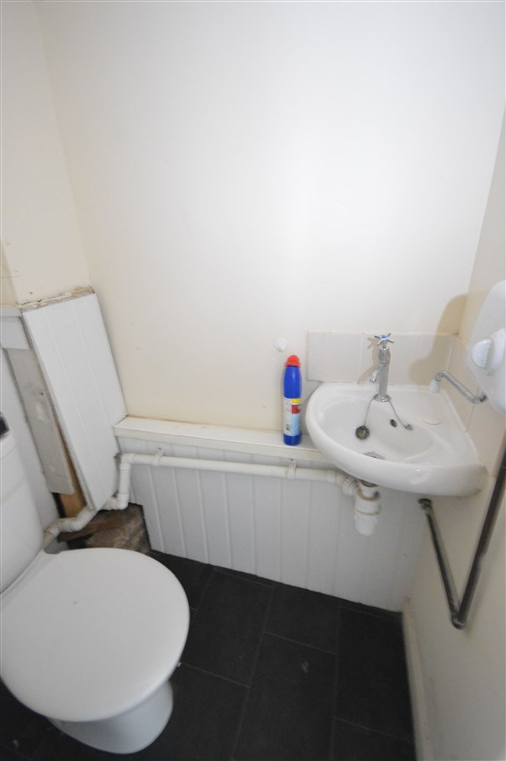Shop to rent in Commercial Street, 21A Commercial Street, NP44 5