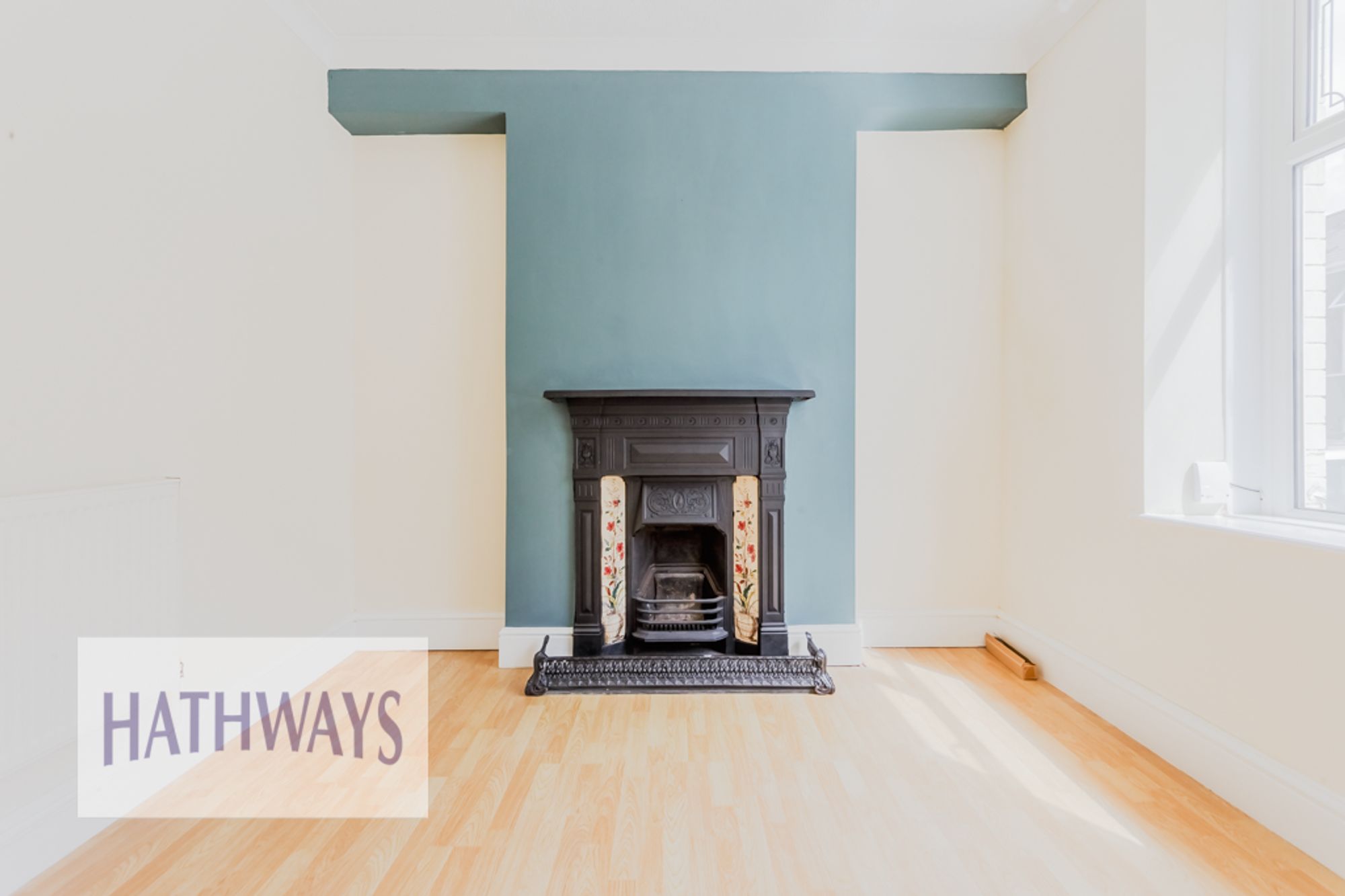 3 bed end of terrace house to rent in Broad Street, Pontypool 9