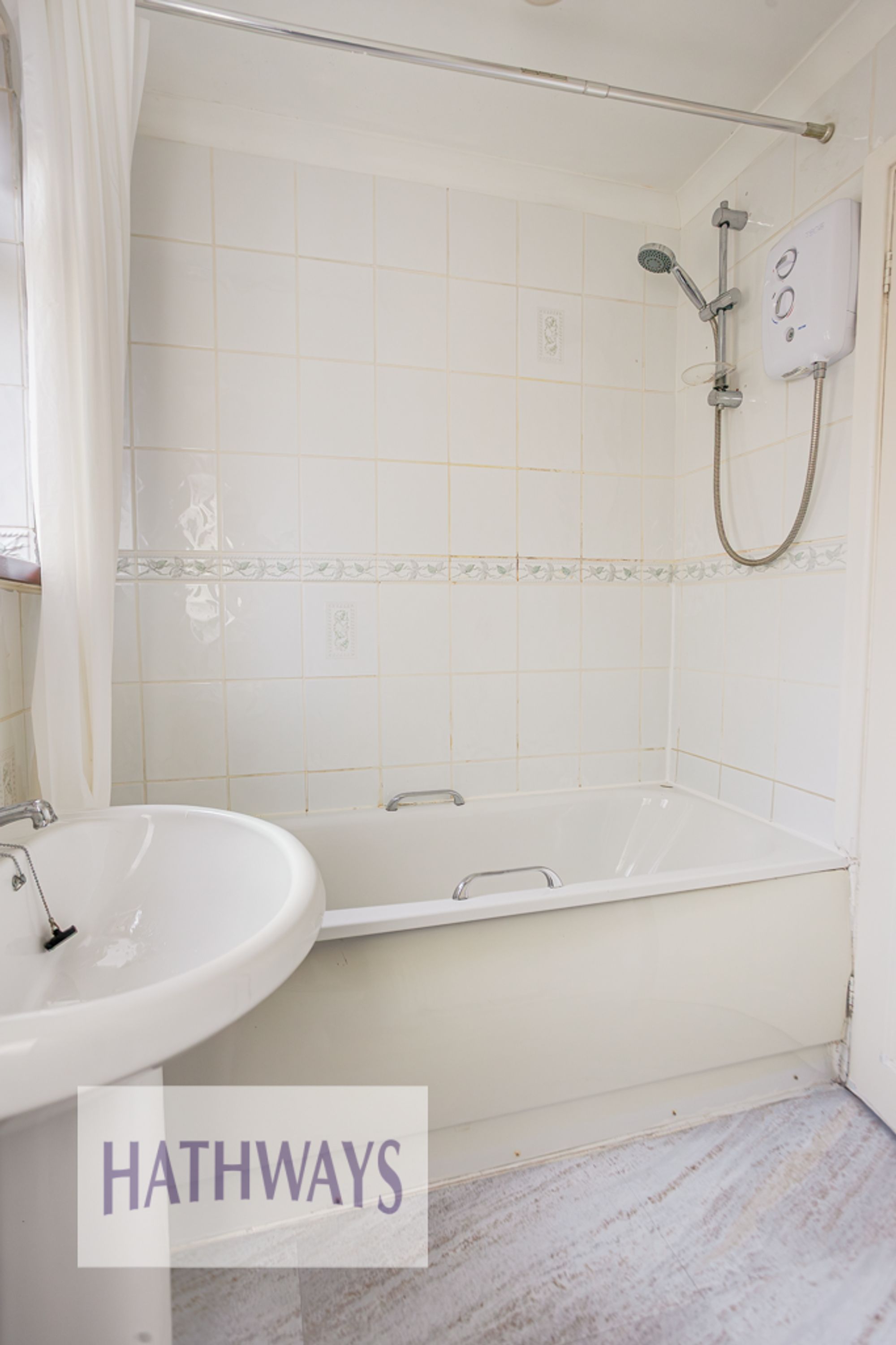 2 bed apartment to rent in Glosters Parade, Pontypool  - Property Image 23