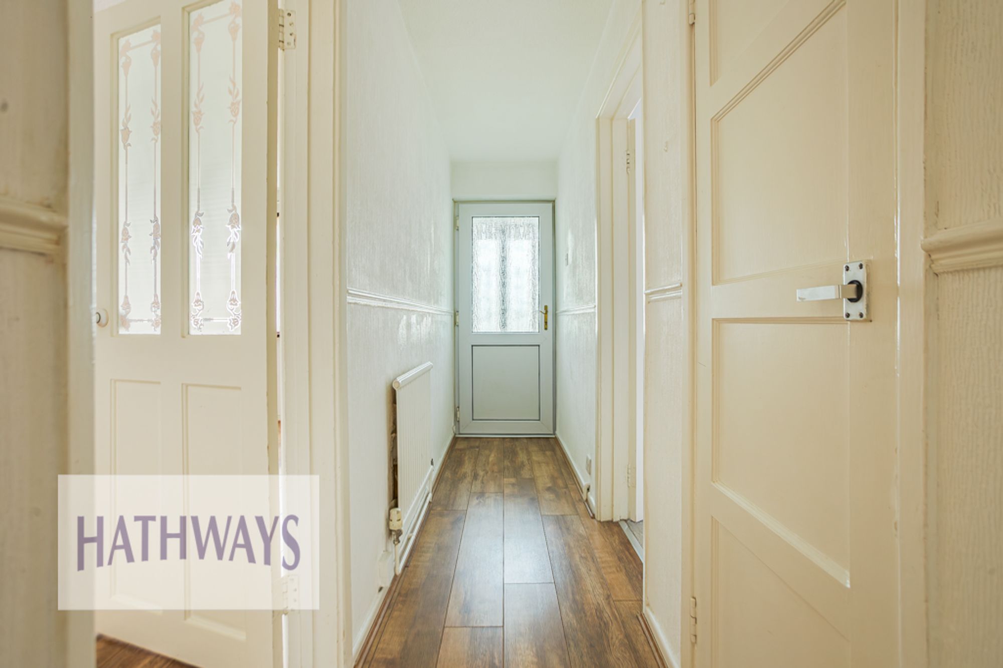 2 bed apartment to rent in Glosters Parade, Pontypool  - Property Image 15