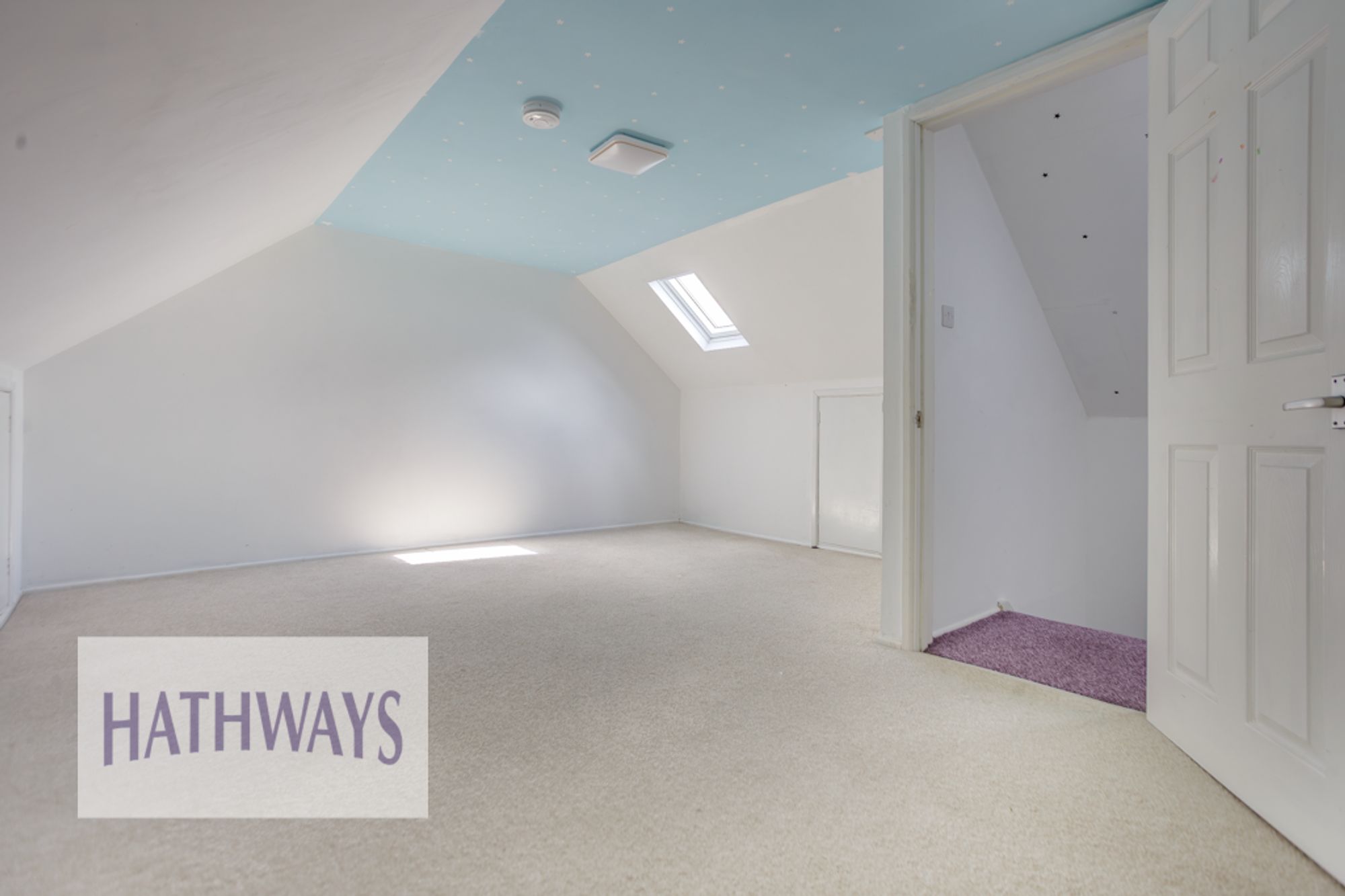 3 bed terraced house for sale in Gladstone Place, Pontypool 29