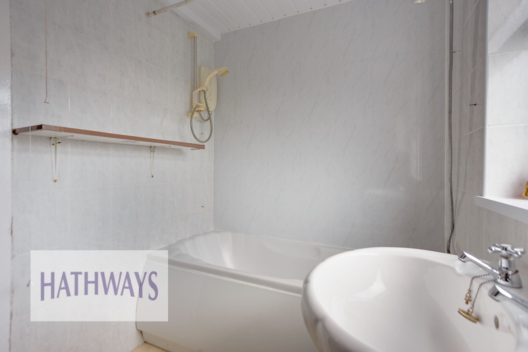 3 bed terraced house for sale in Gladstone Place, Pontypool  - Property Image 17