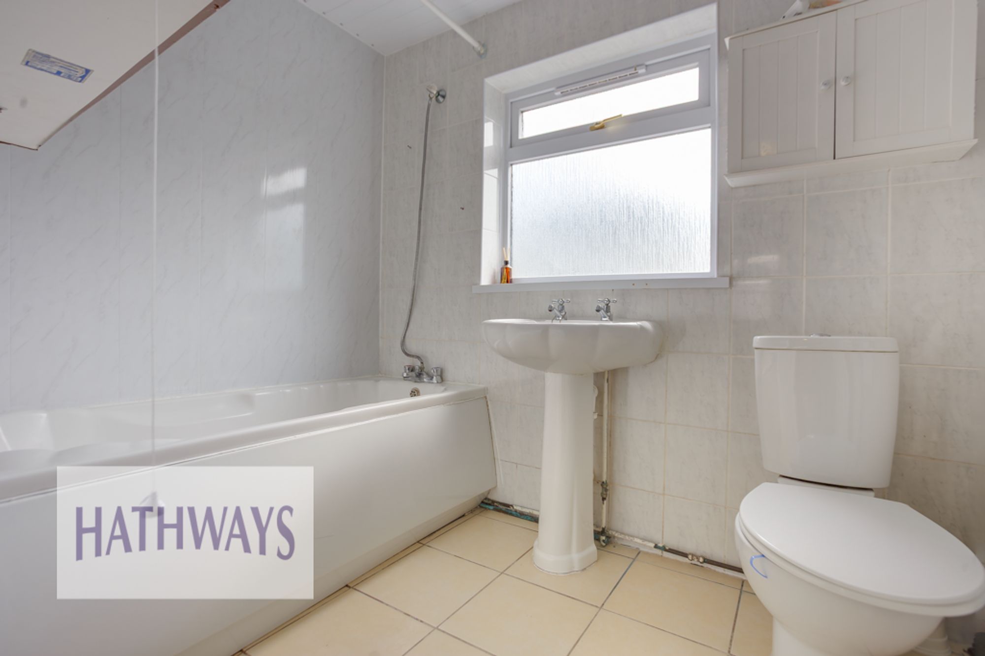 3 bed terraced house for sale in Gladstone Place, Pontypool 15