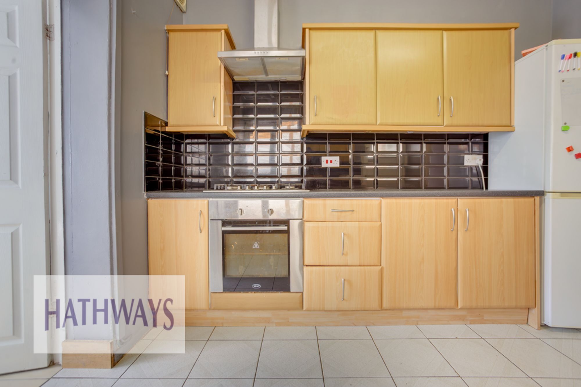 3 bed terraced house for sale in Gladstone Place, Pontypool 12