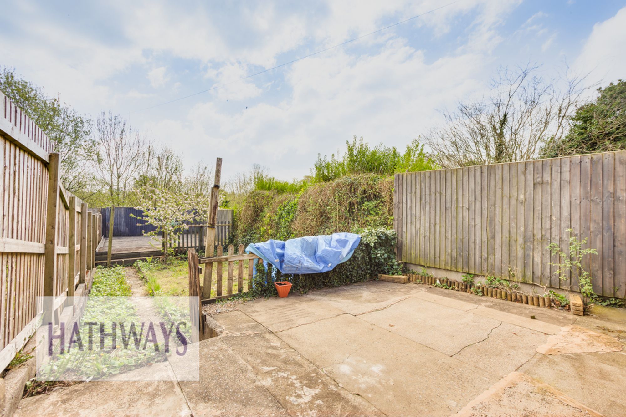 3 bed terraced house for sale in Gladstone Place, Pontypool 34