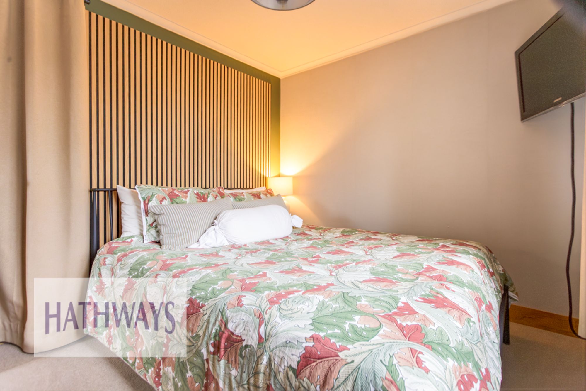 3 bed semi-detached house for sale in Home Farm Green, Newport 29