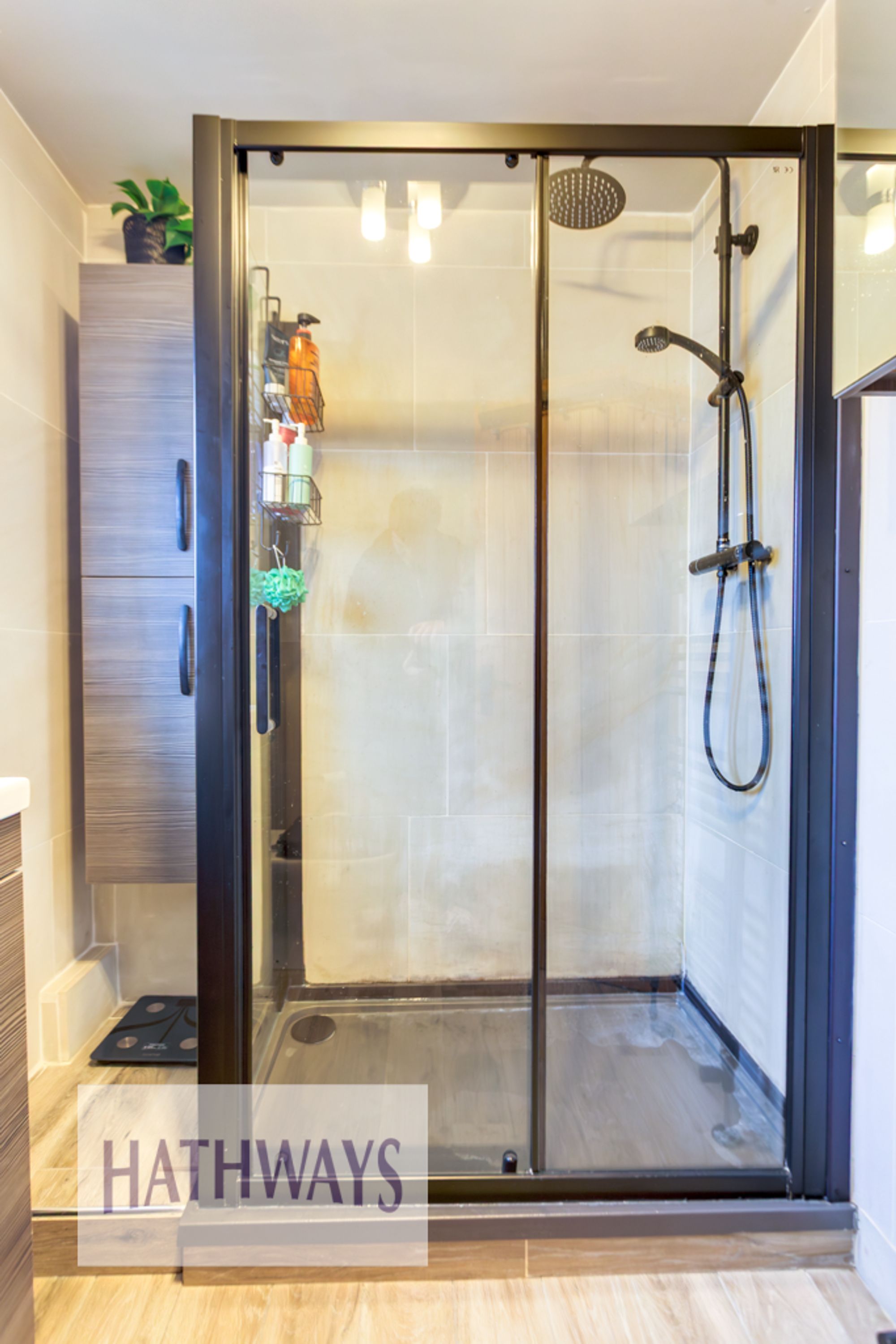 3 bed semi-detached house for sale in Home Farm Green, Newport  - Property Image 34