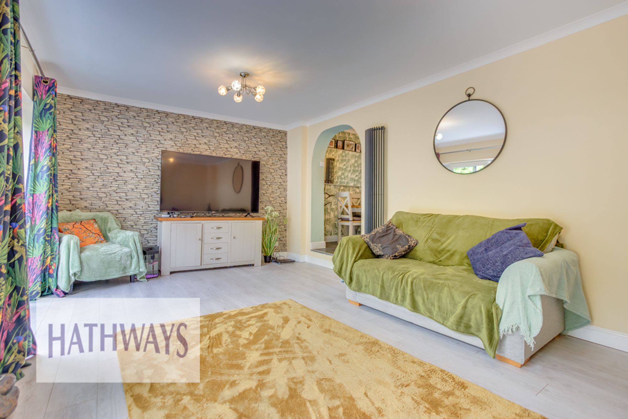 3 bed semi-detached house for sale in Severn View, Cwmbran  - Property Image 14
