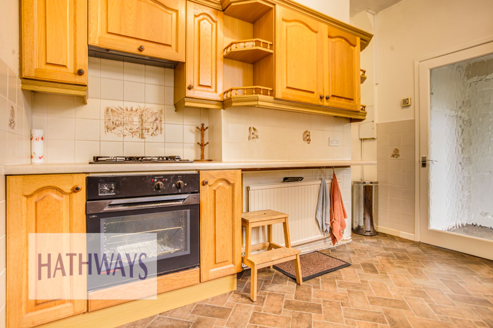 4 bed end of terrace house for sale in Woodland Road, Cwmbran 12