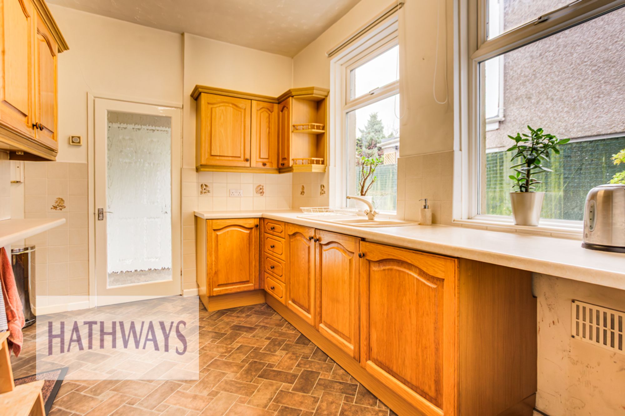 4 bed end of terrace house for sale in Woodland Road, Cwmbran  - Property Image 12