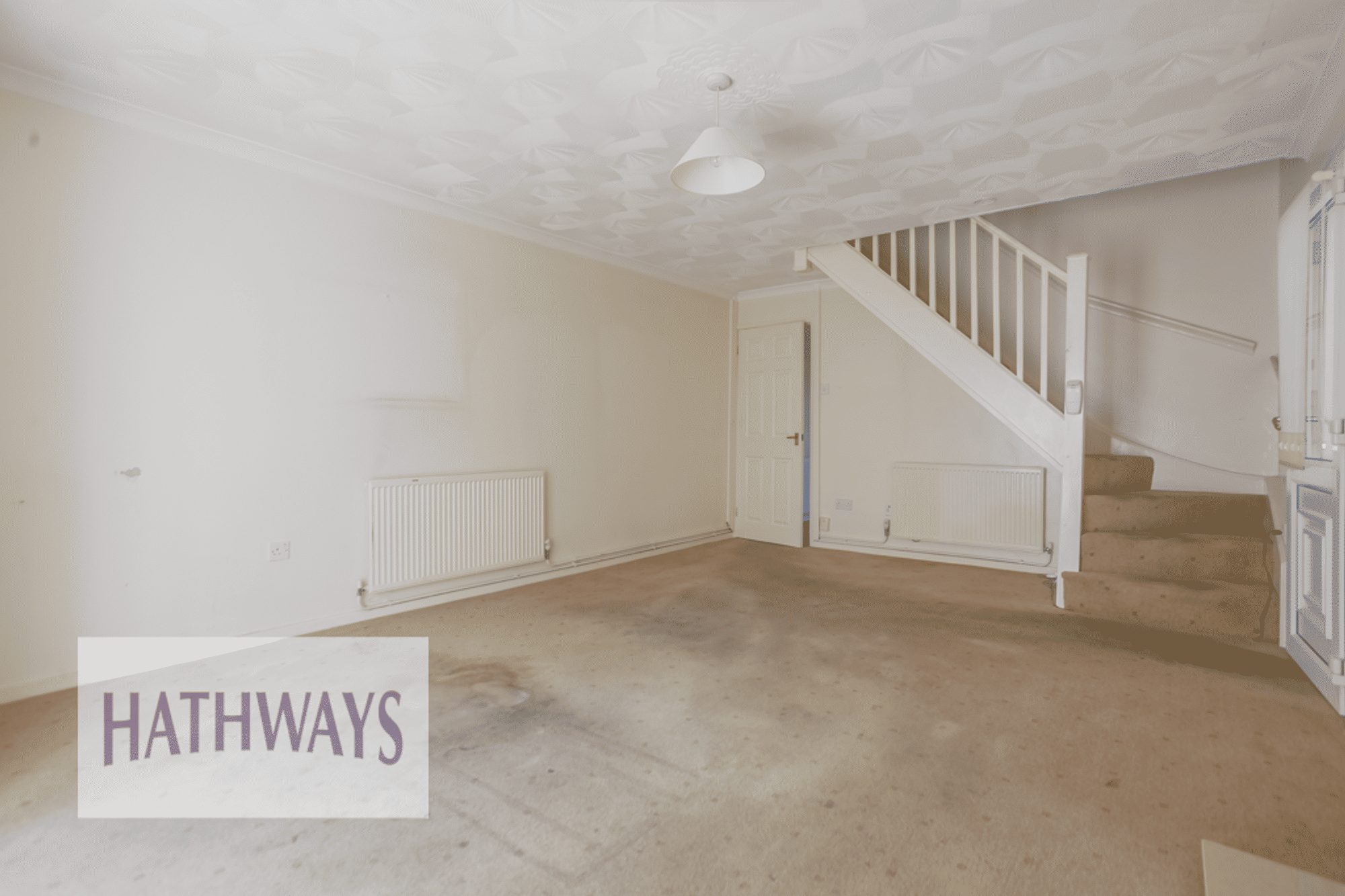 2 bed end of terrace house for sale in Pentwyn Heights, Pontypool 3
