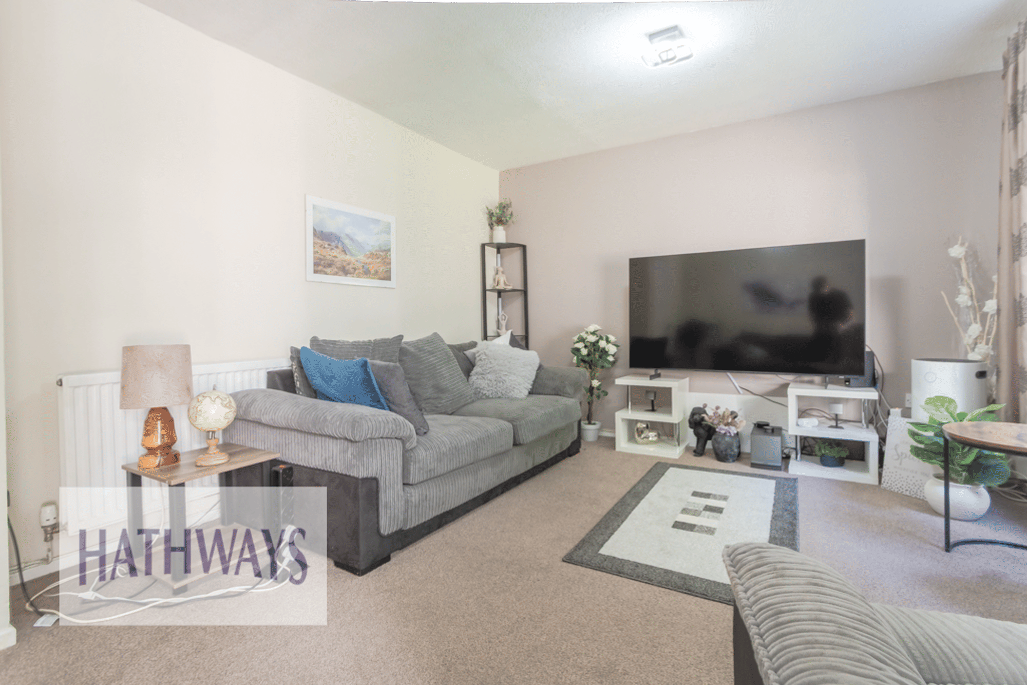 3 bed terraced house for sale in Ellwood Path, St. Dials, NP44  - Property Image 8