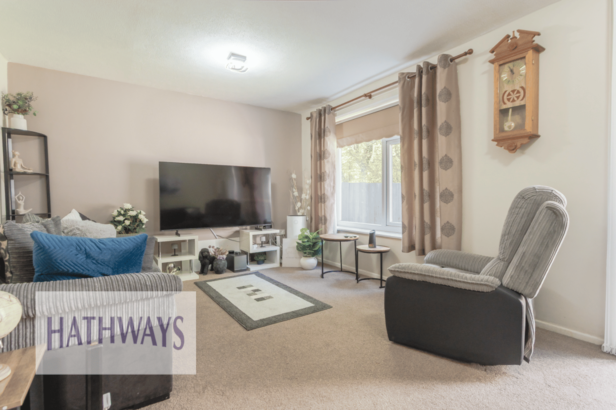 3 bed terraced house for sale in Ellwood Path, St. Dials, NP44  - Property Image 7