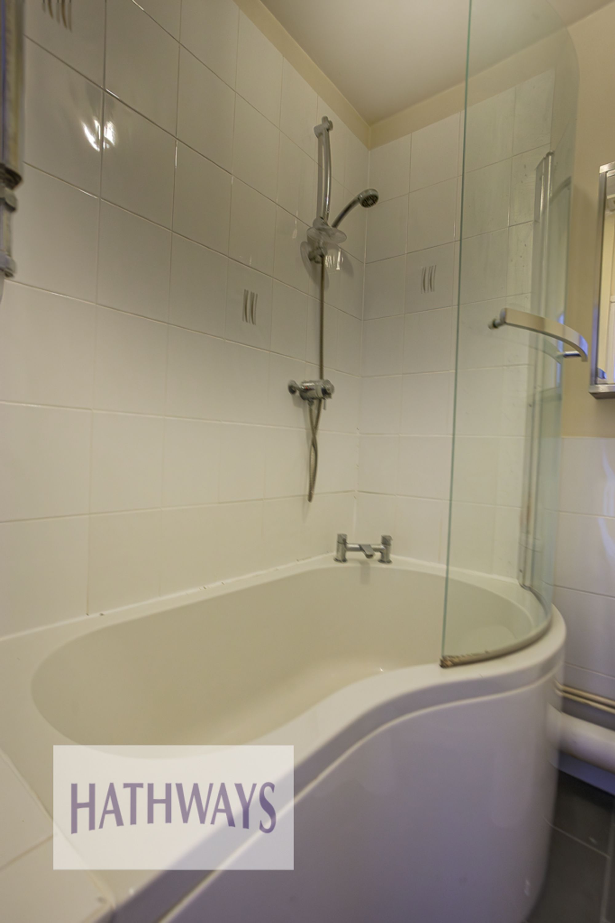 2 bed flat to rent in Two Locks Road, Cwmbran 14