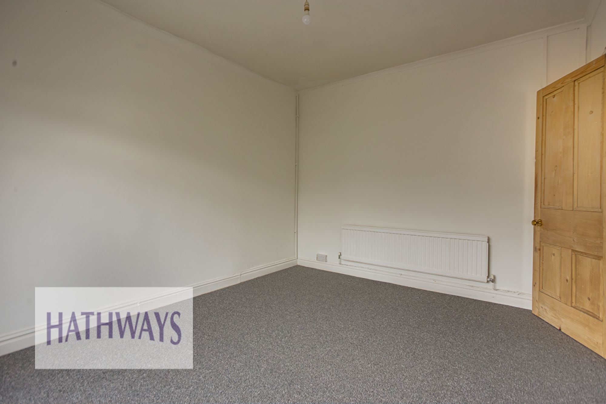 2 bed flat to rent in Two Locks Road, Cwmbran  - Property Image 9