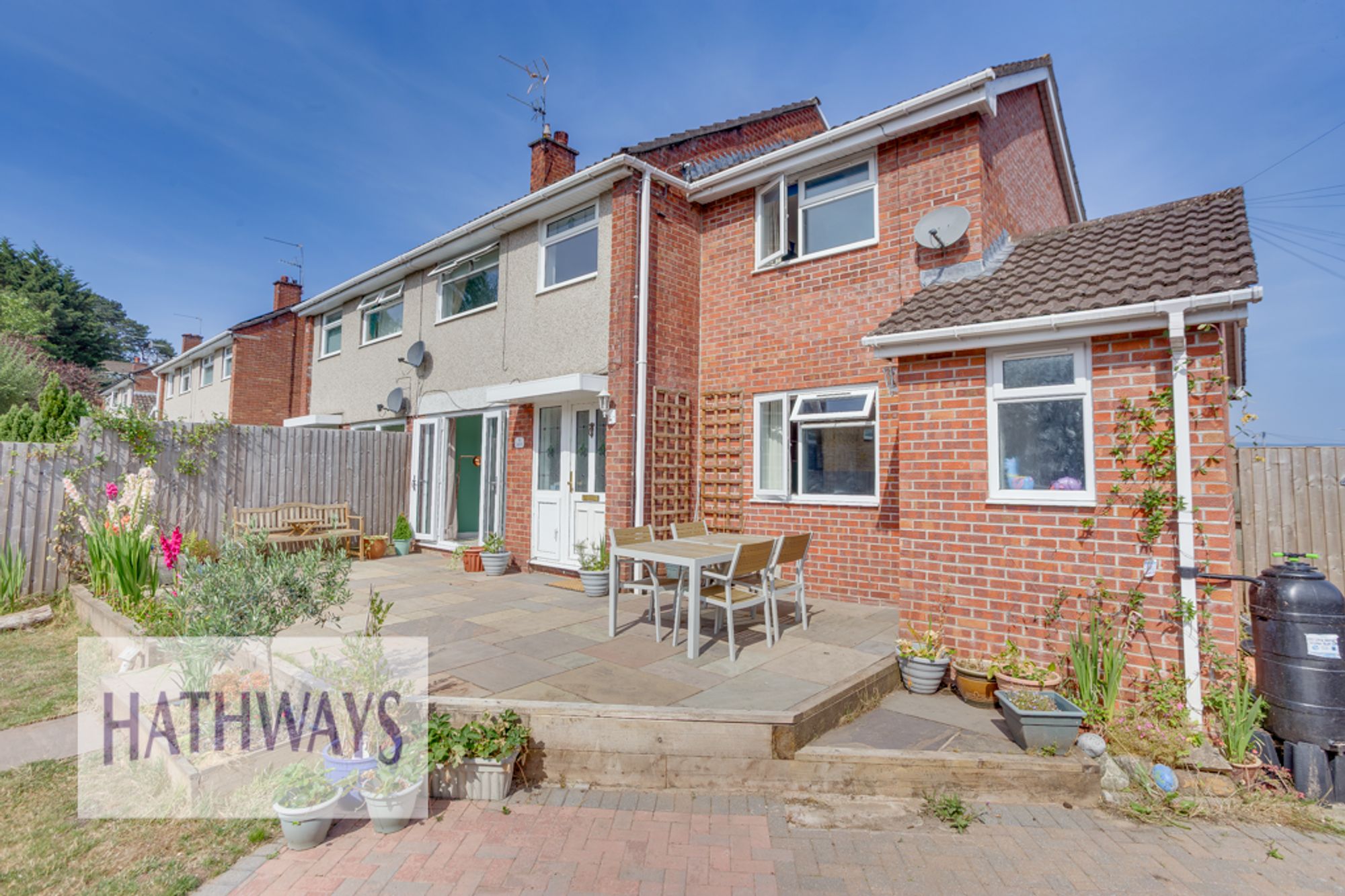 4 bed semi-detached house for sale in Pilton Vale, Newport, NP20 - Property Image 1