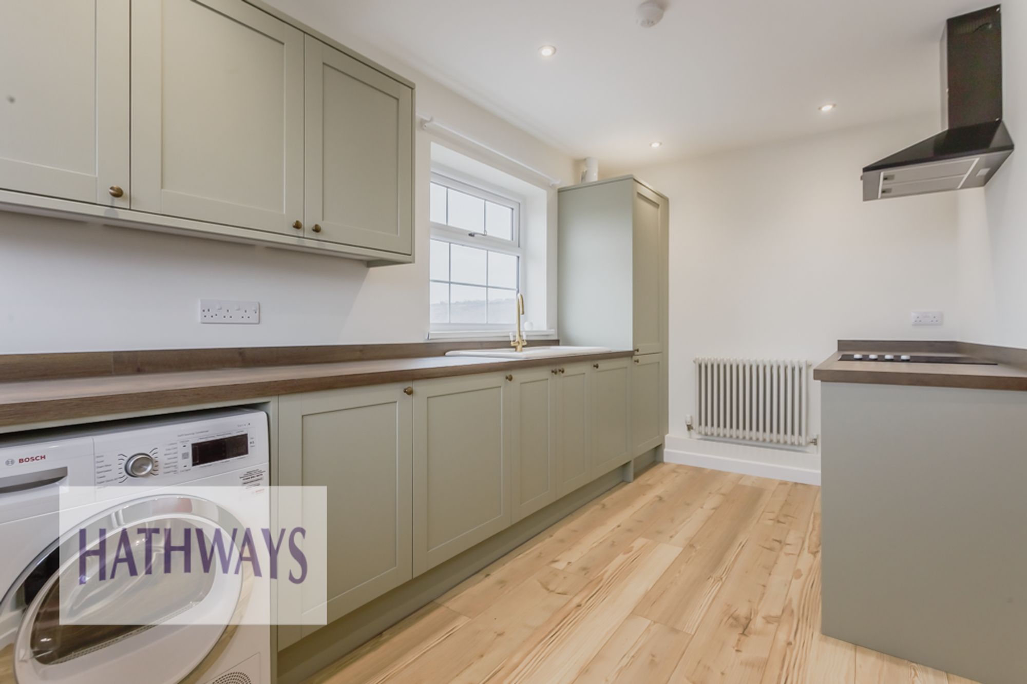 2 bed coach house to rent in Broadwell Court, Newport  - Property Image 2