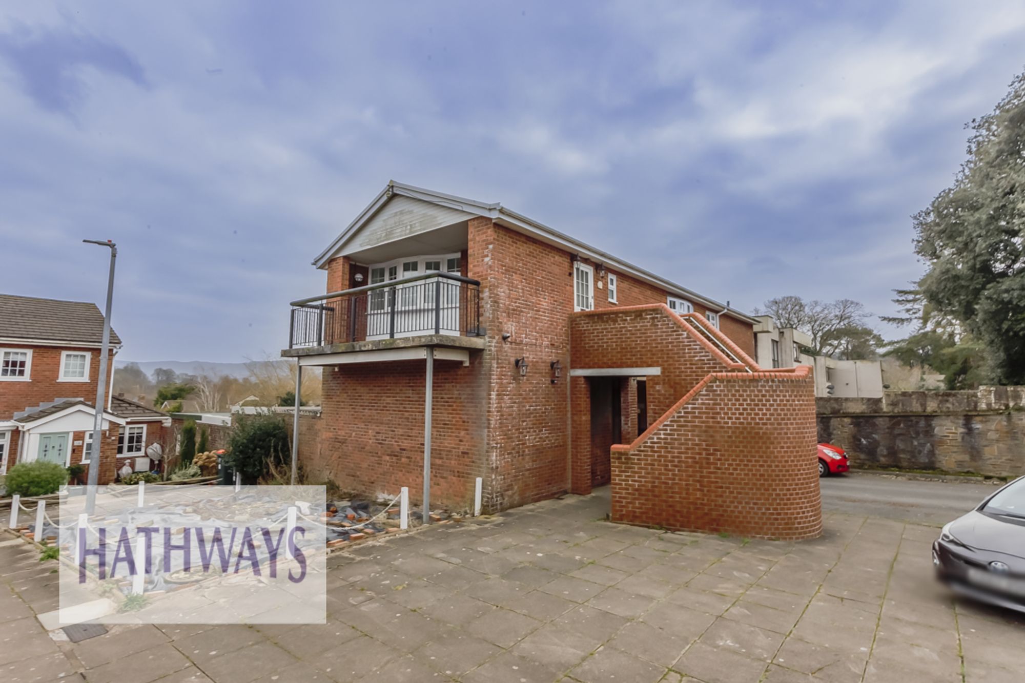 2 bed coach house to rent in Broadwell Court, Newport  - Property Image 1