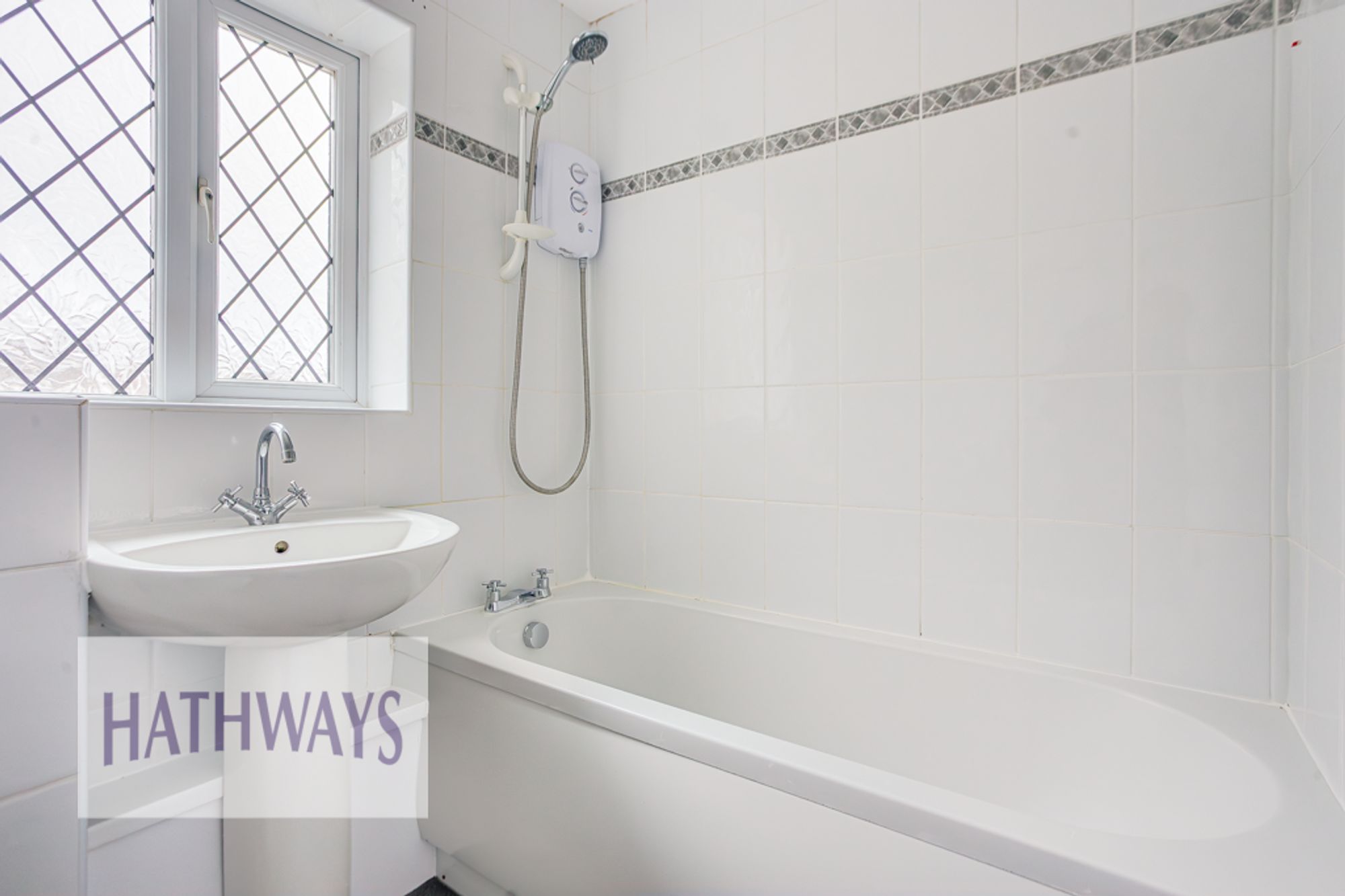 4 bed detached house to rent in The Brades, Newport  - Property Image 35