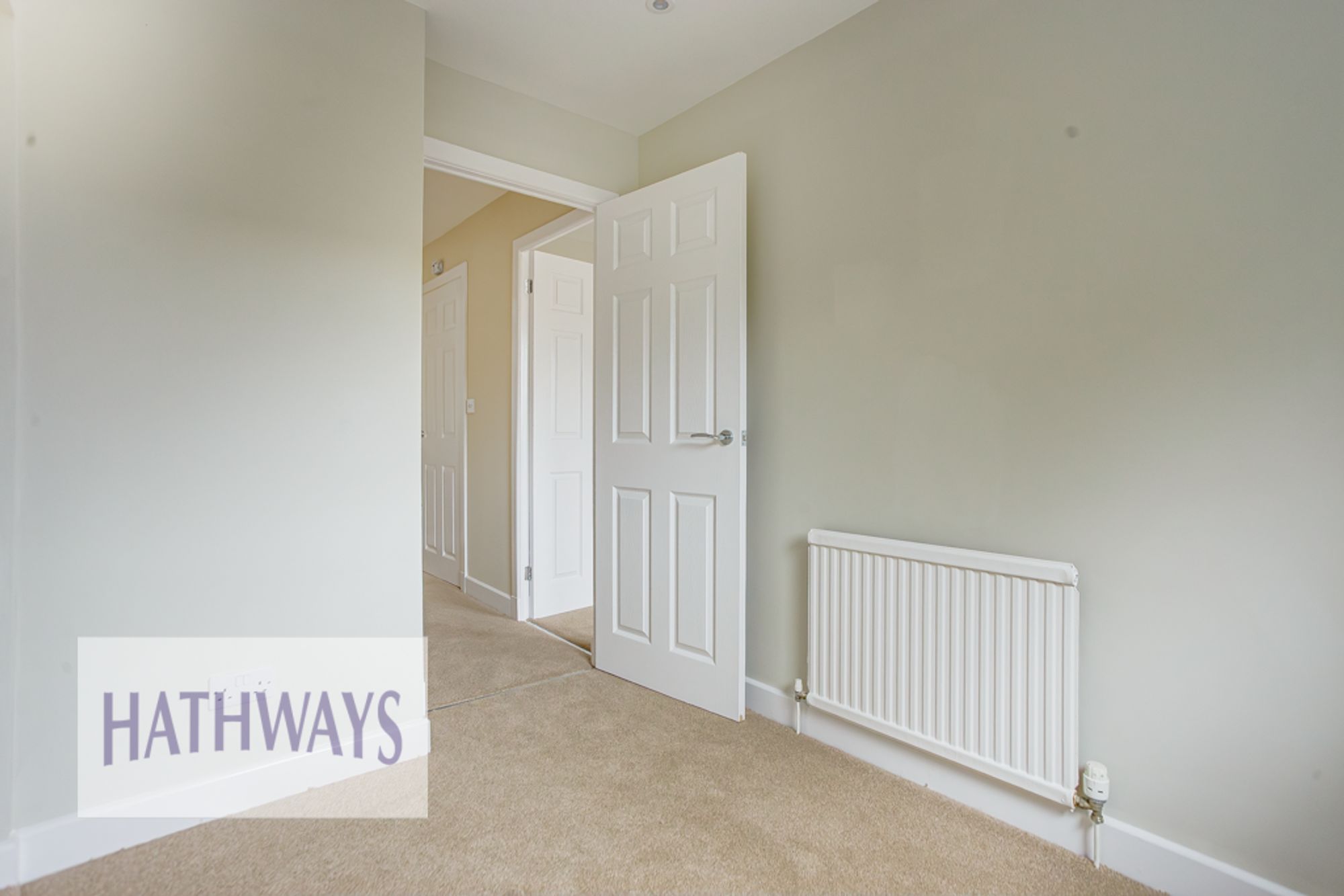 4 bed detached house to rent in The Brades, Newport  - Property Image 32