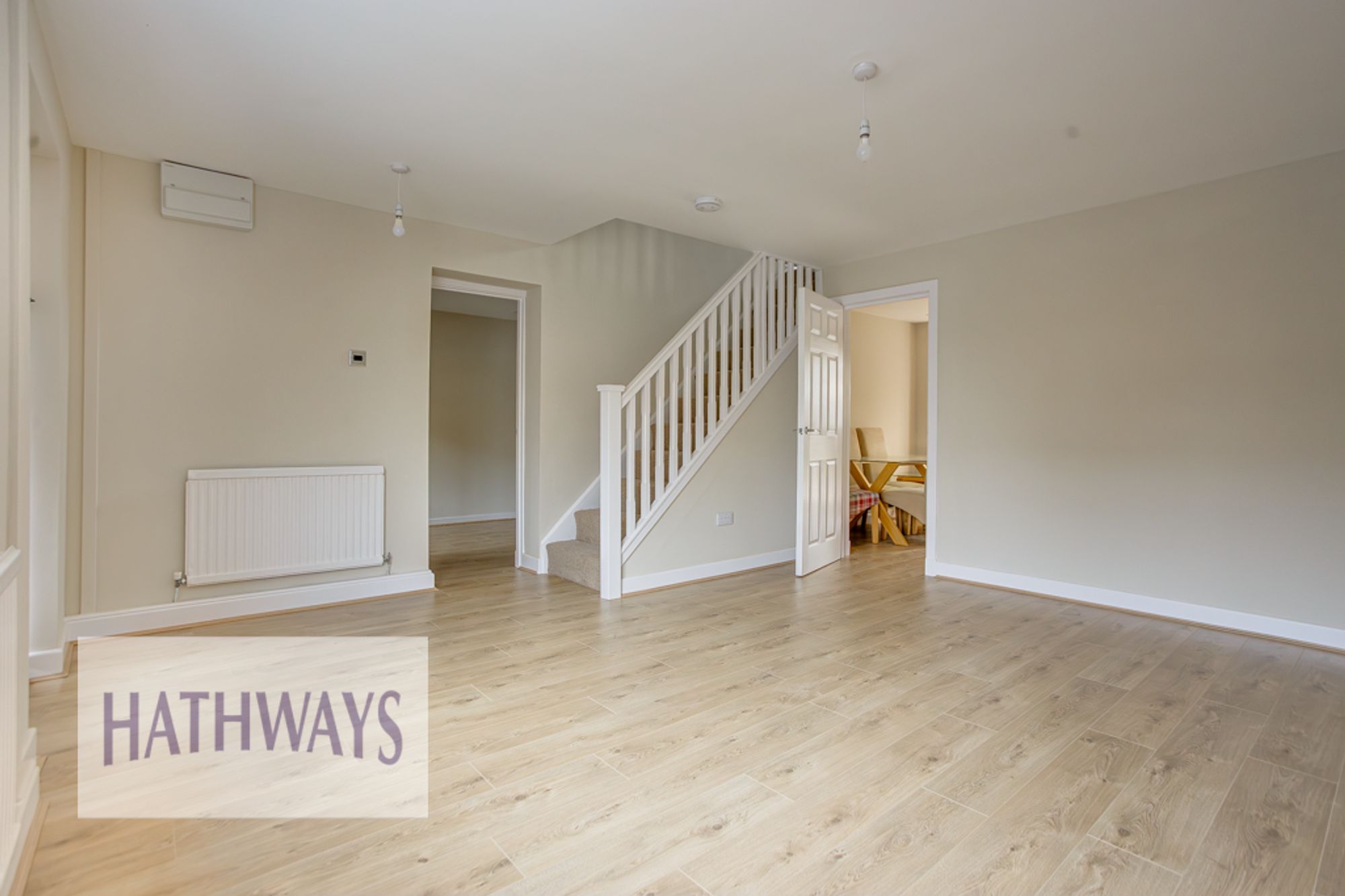 4 bed detached house to rent in The Brades, Newport  - Property Image 3