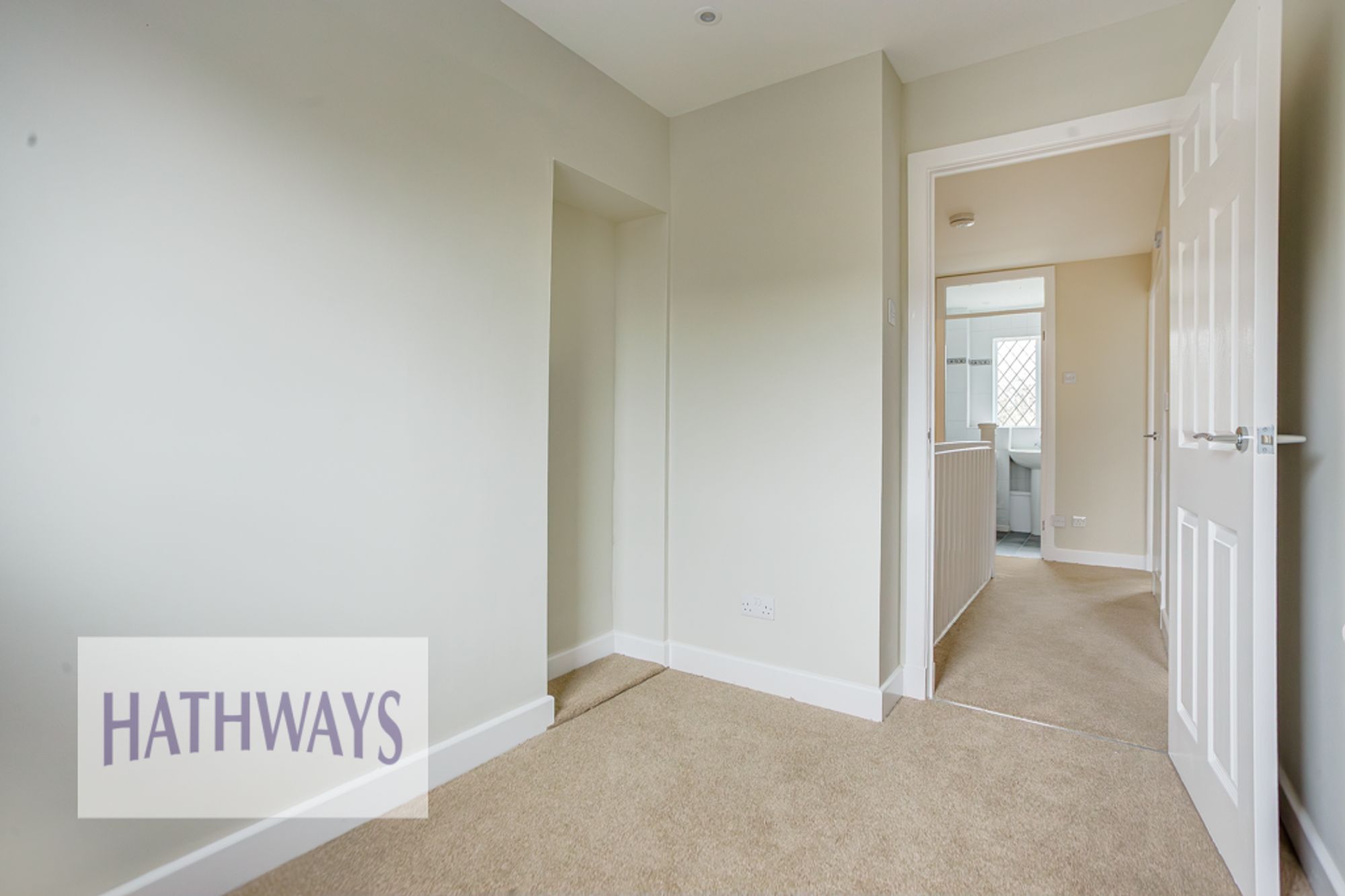 4 bed detached house to rent in The Brades, Newport  - Property Image 34