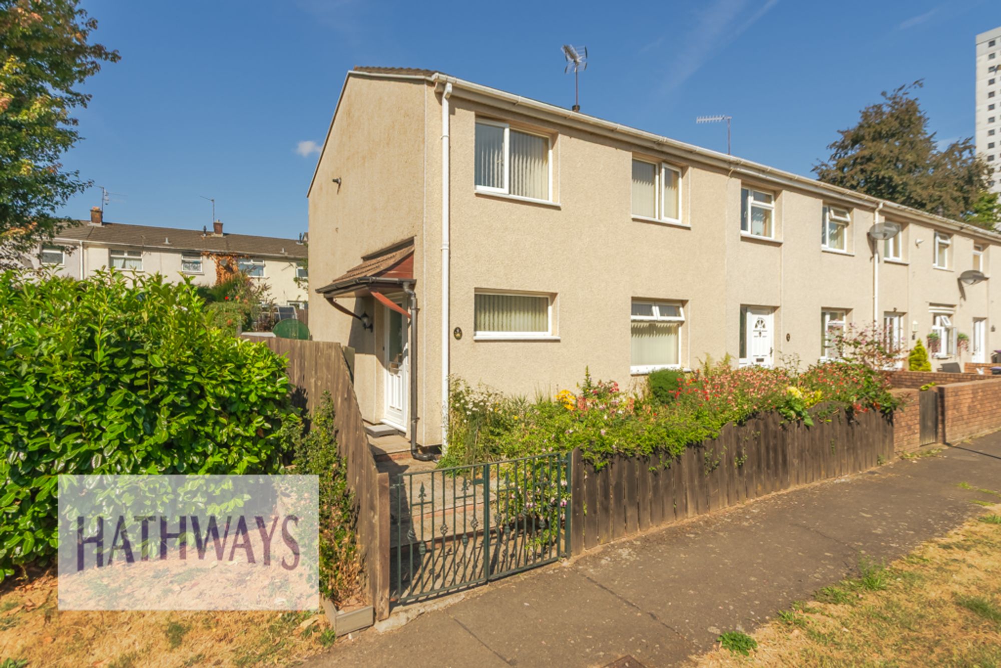 3 bed end of terrace house for sale in Newgale Row, Cwmbran, NP44