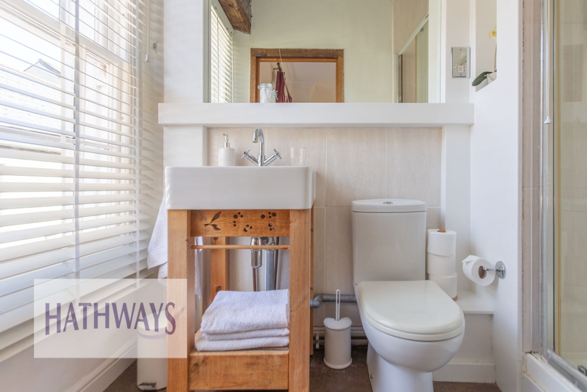 5 bed terraced house for sale in Cross Street, Newport  - Property Image 39