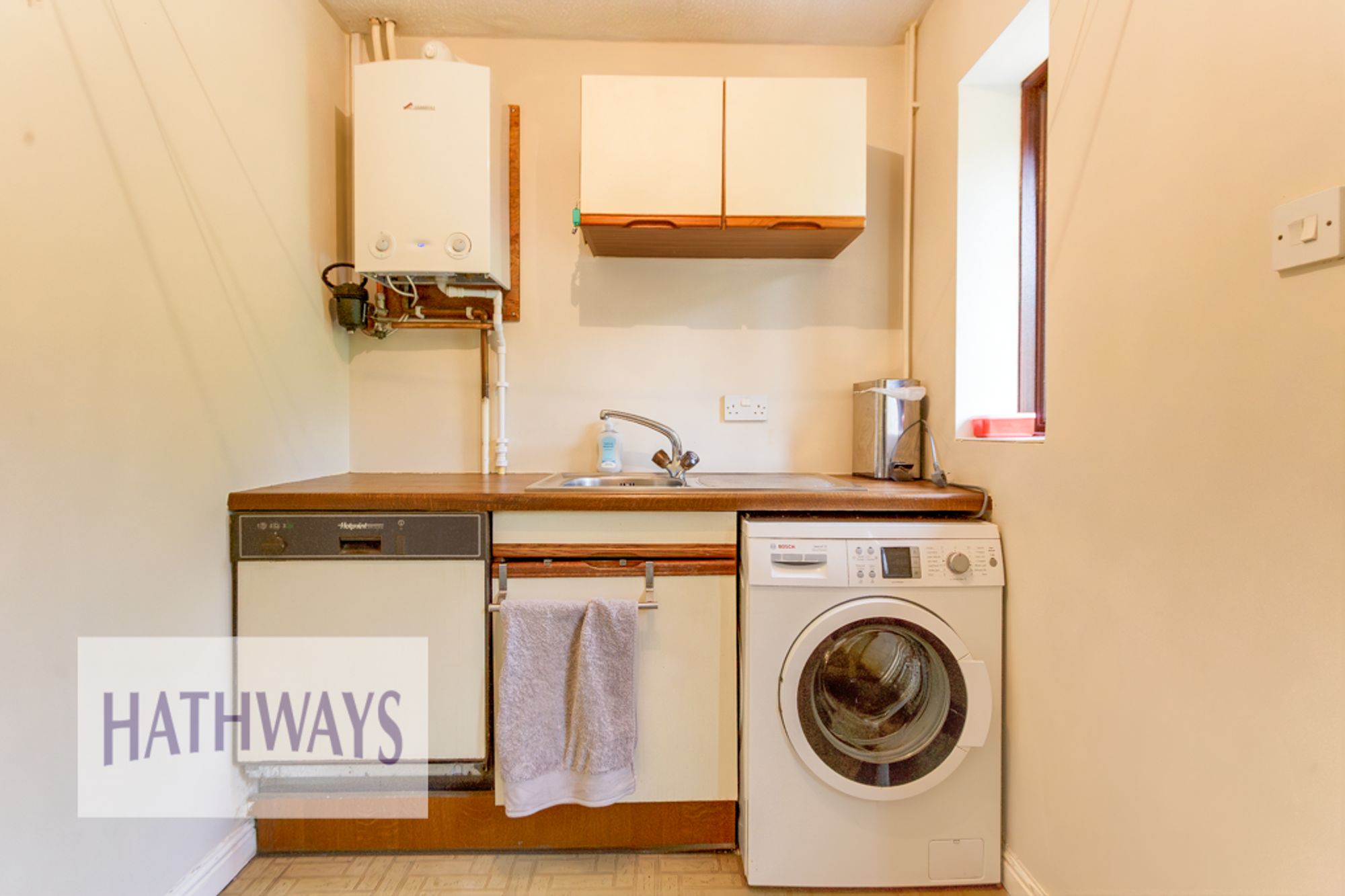 4 bed detached house for sale in Oakleigh Court, Cwmbran 21