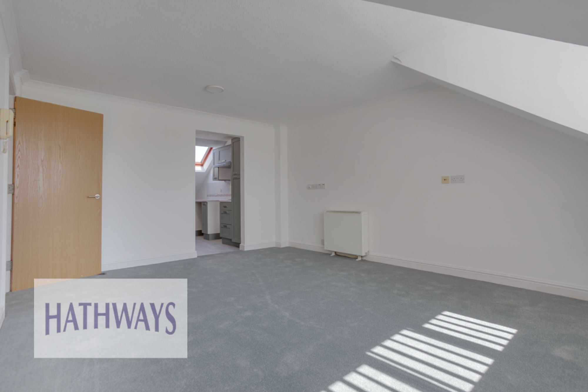 2 bed apartment to rent in The Hawthorns, Caerleon, NP18  - Property Image 2