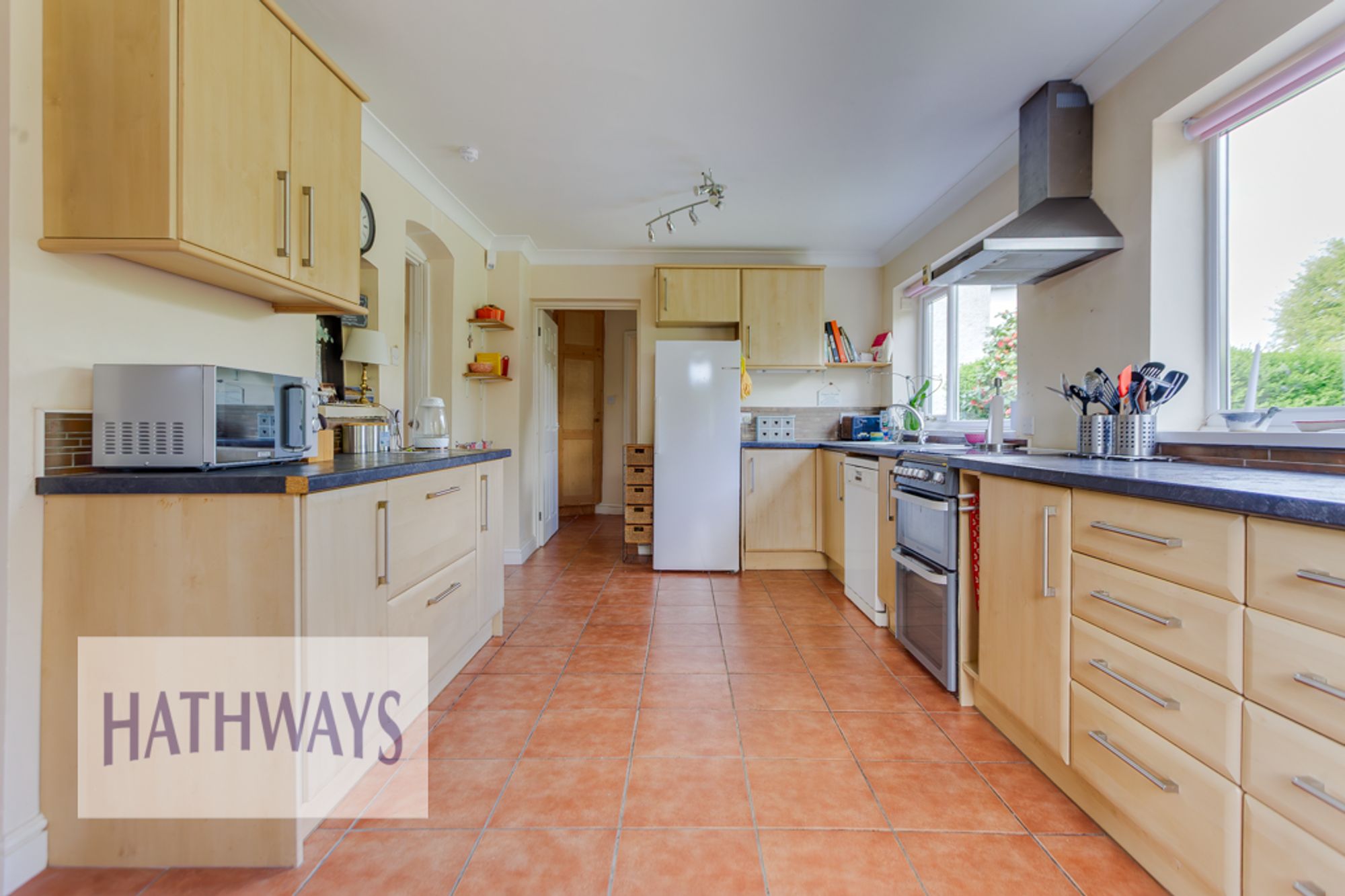 3 bed detached house for sale in Station Road, Newport  - Property Image 16