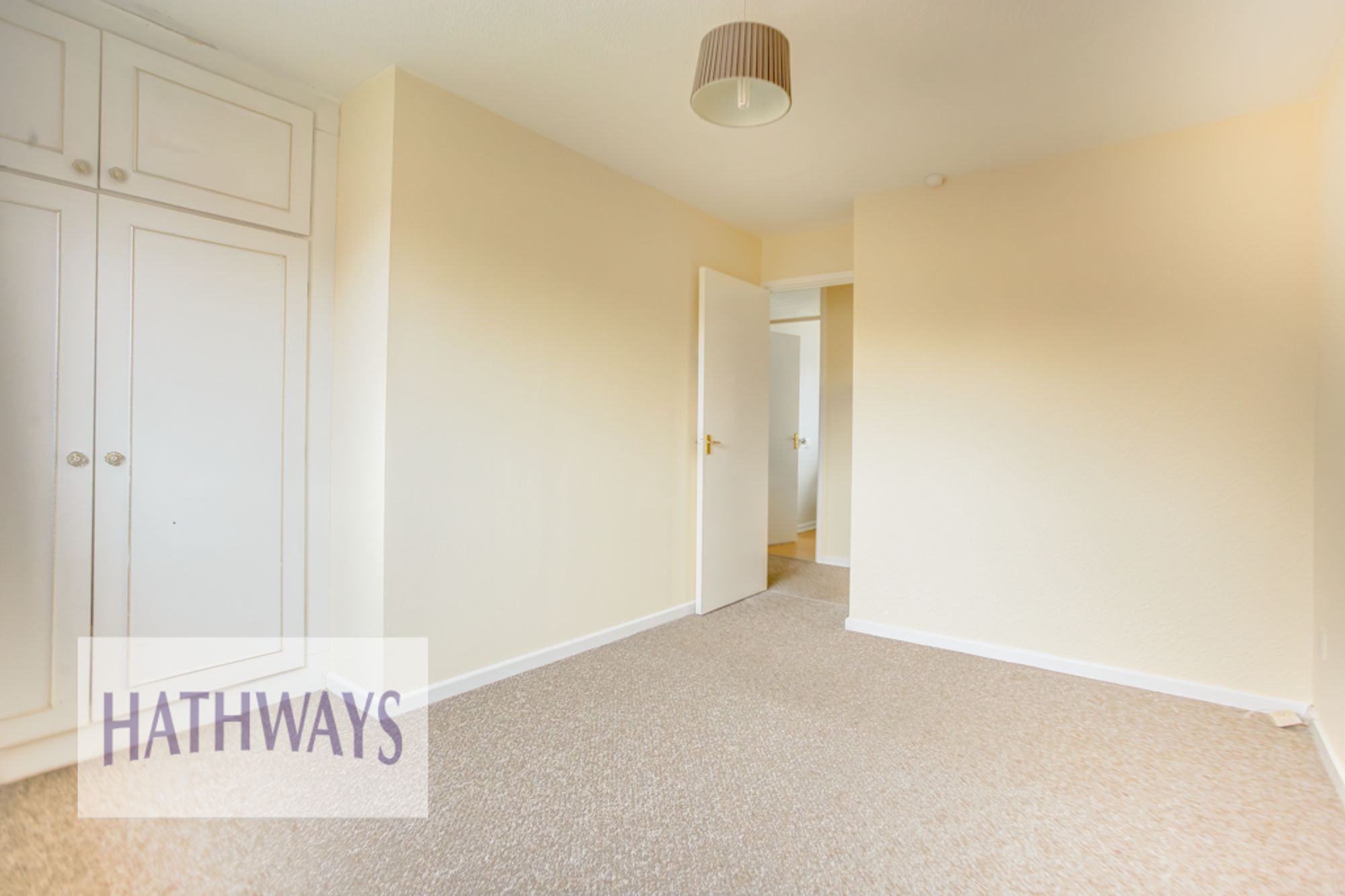 2 bed terraced house to rent in The Brades, Newport 11