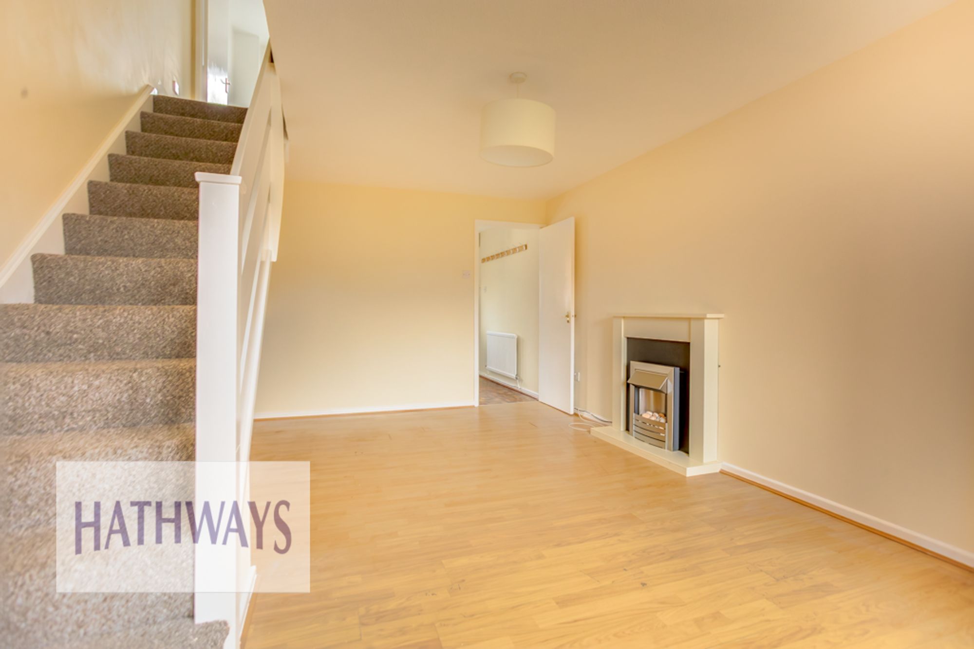 2 bed terraced house to rent in The Brades, Newport 9