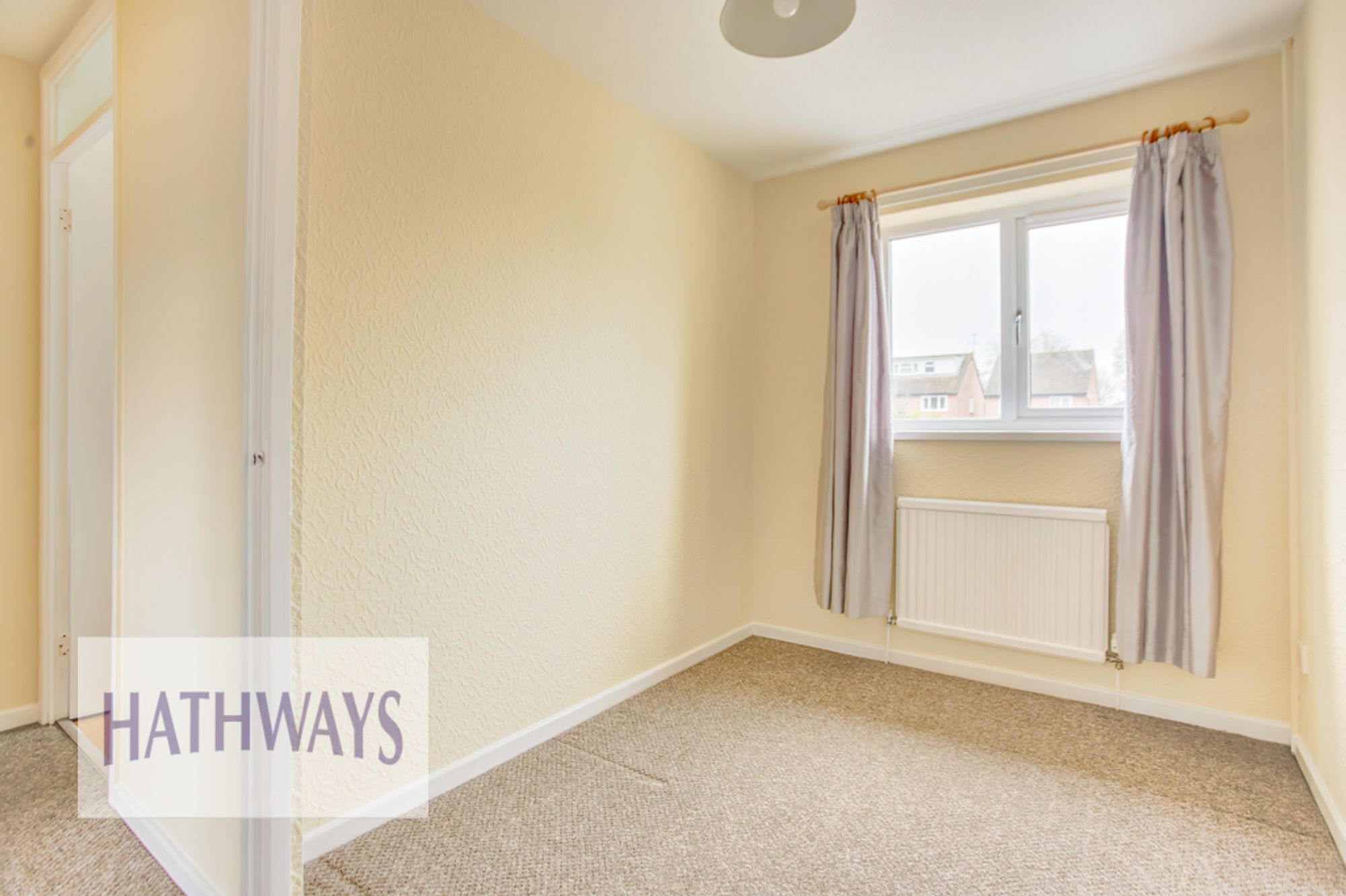 2 bed terraced house to rent in The Brades, Newport  - Property Image 20