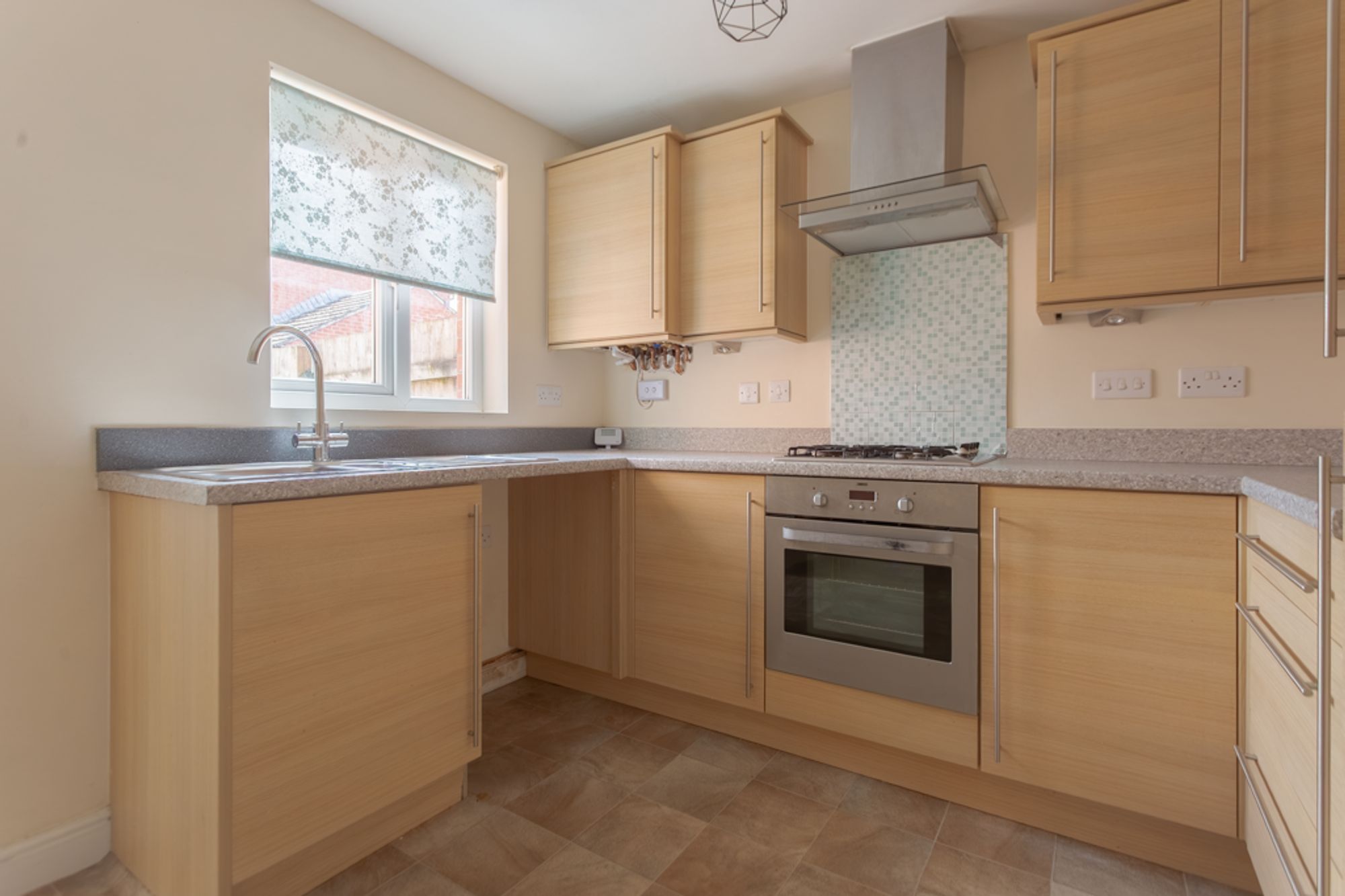 2 bed terraced house for sale in East Dock Road, Newport  - Property Image 10