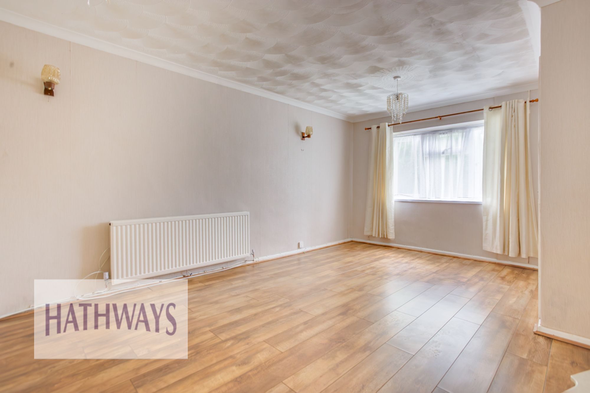 3 bed terraced house to rent in Court Farm Road, Cwmbran  - Property Image 5